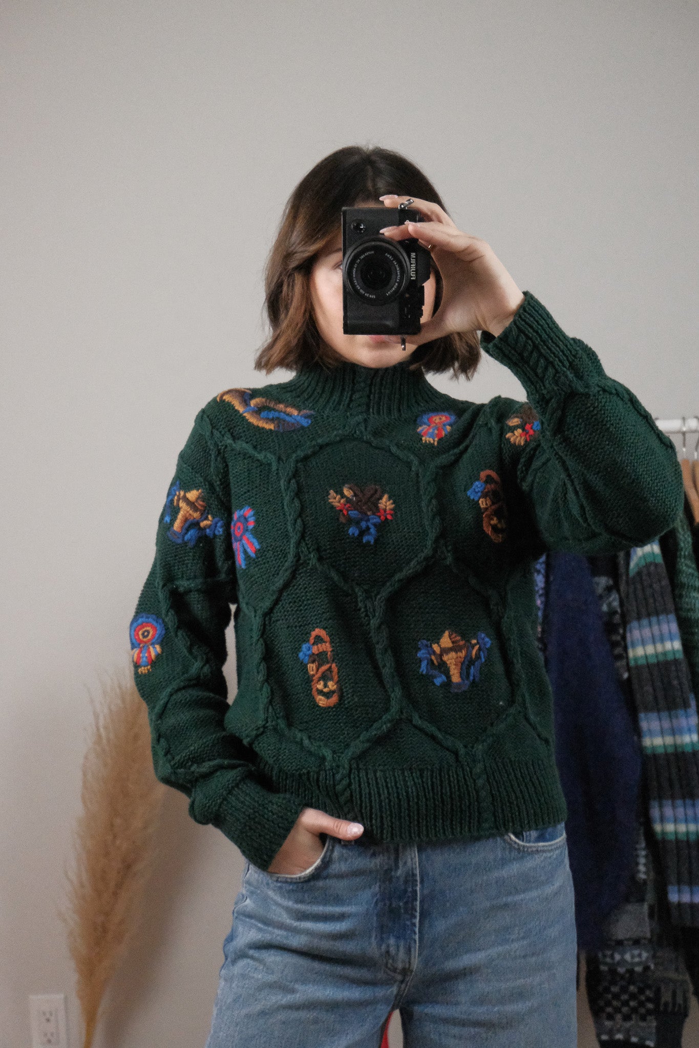 Vintage x Embroidered Chunky Textured Sweater (S)