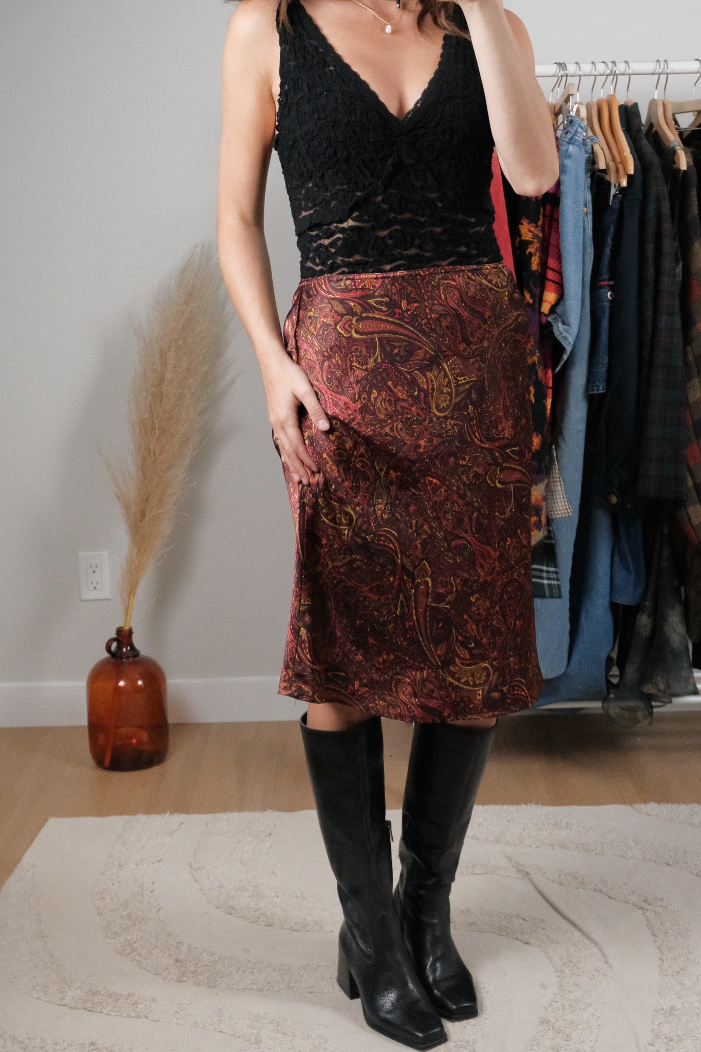 Vintage x Satin Patterned Midi Skirt (4/6)