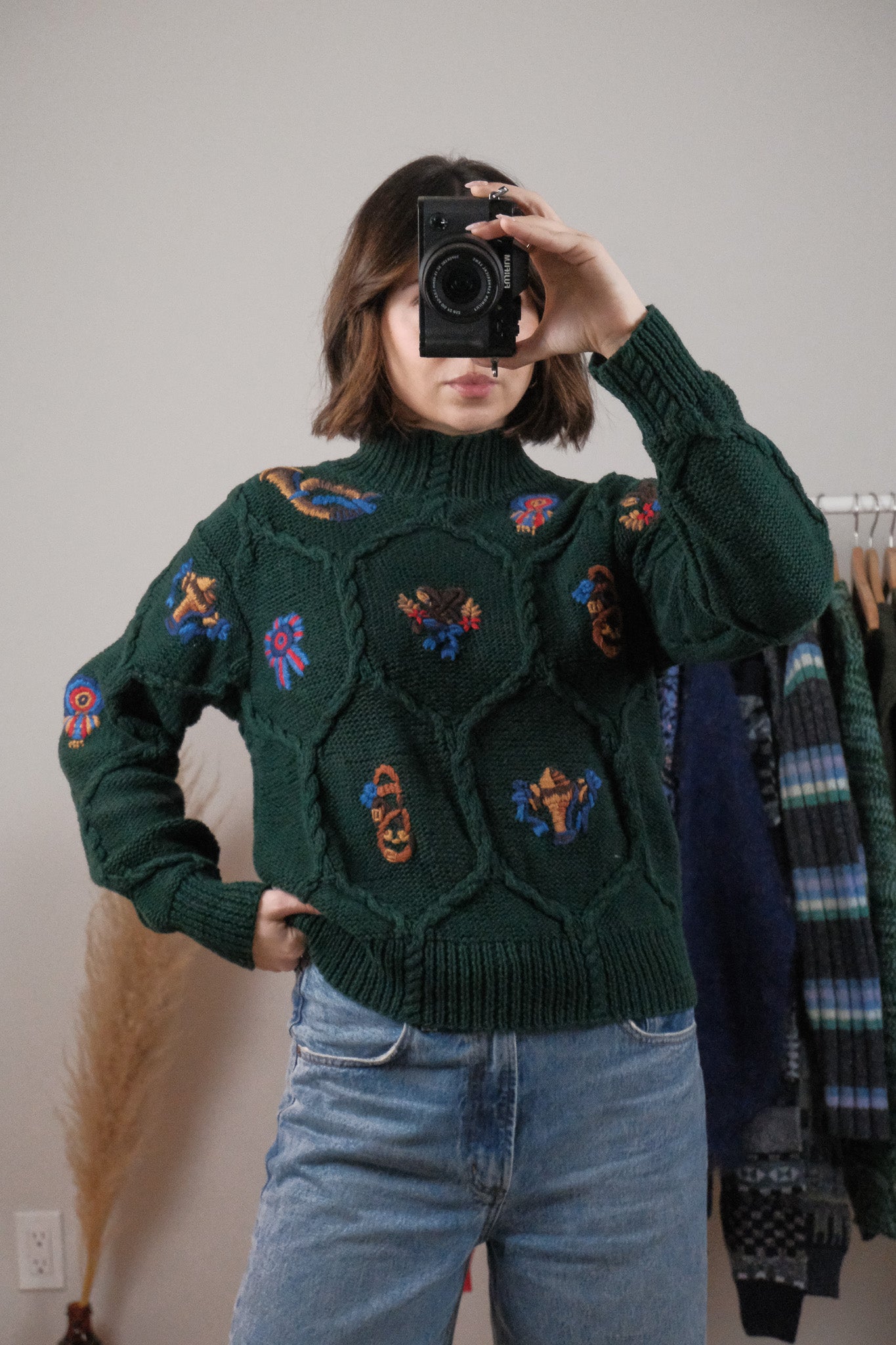 Vintage x Embroidered Chunky Textured Sweater (S)