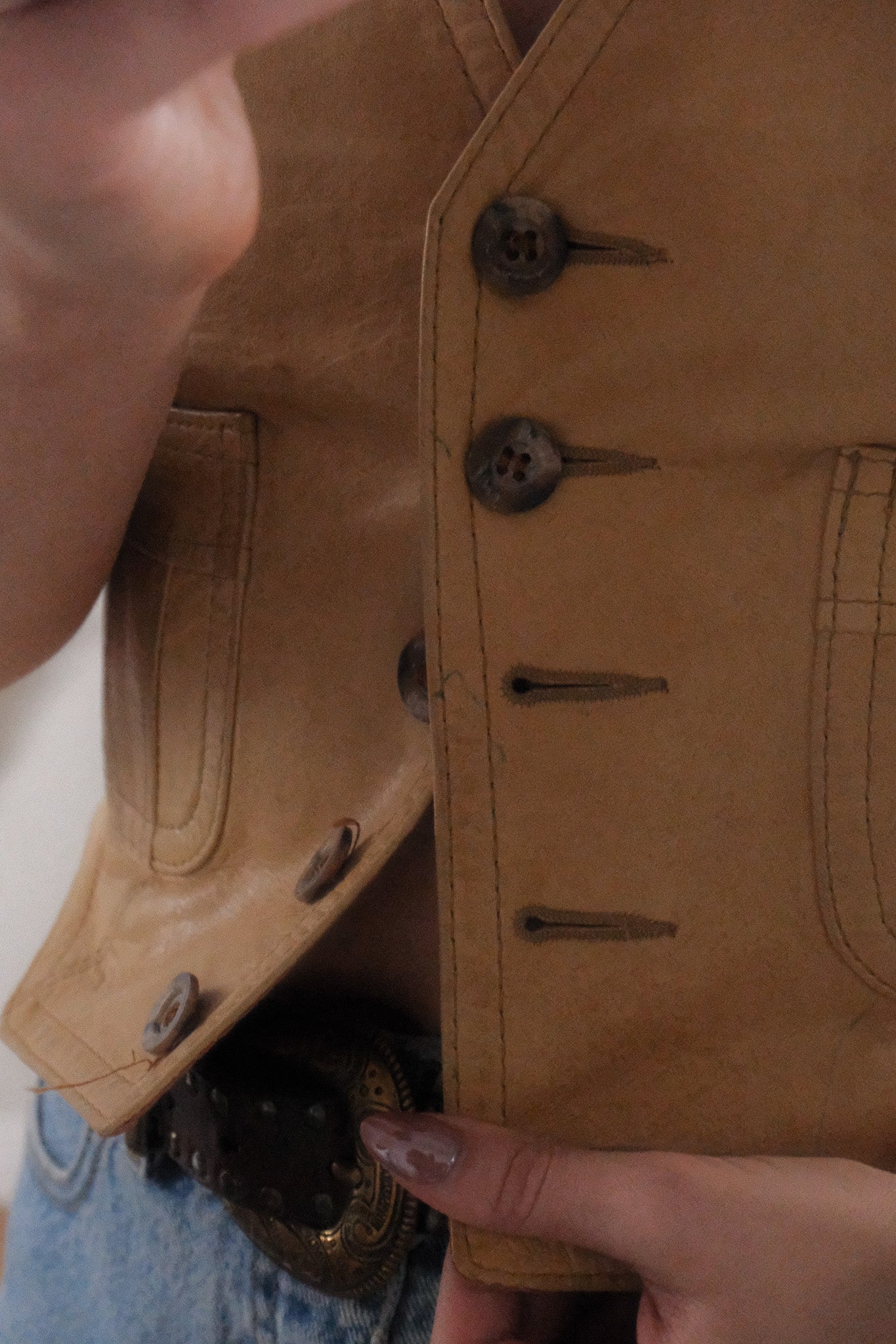 Made in Canada x Vintage x Leather Fitted Vest (XS)