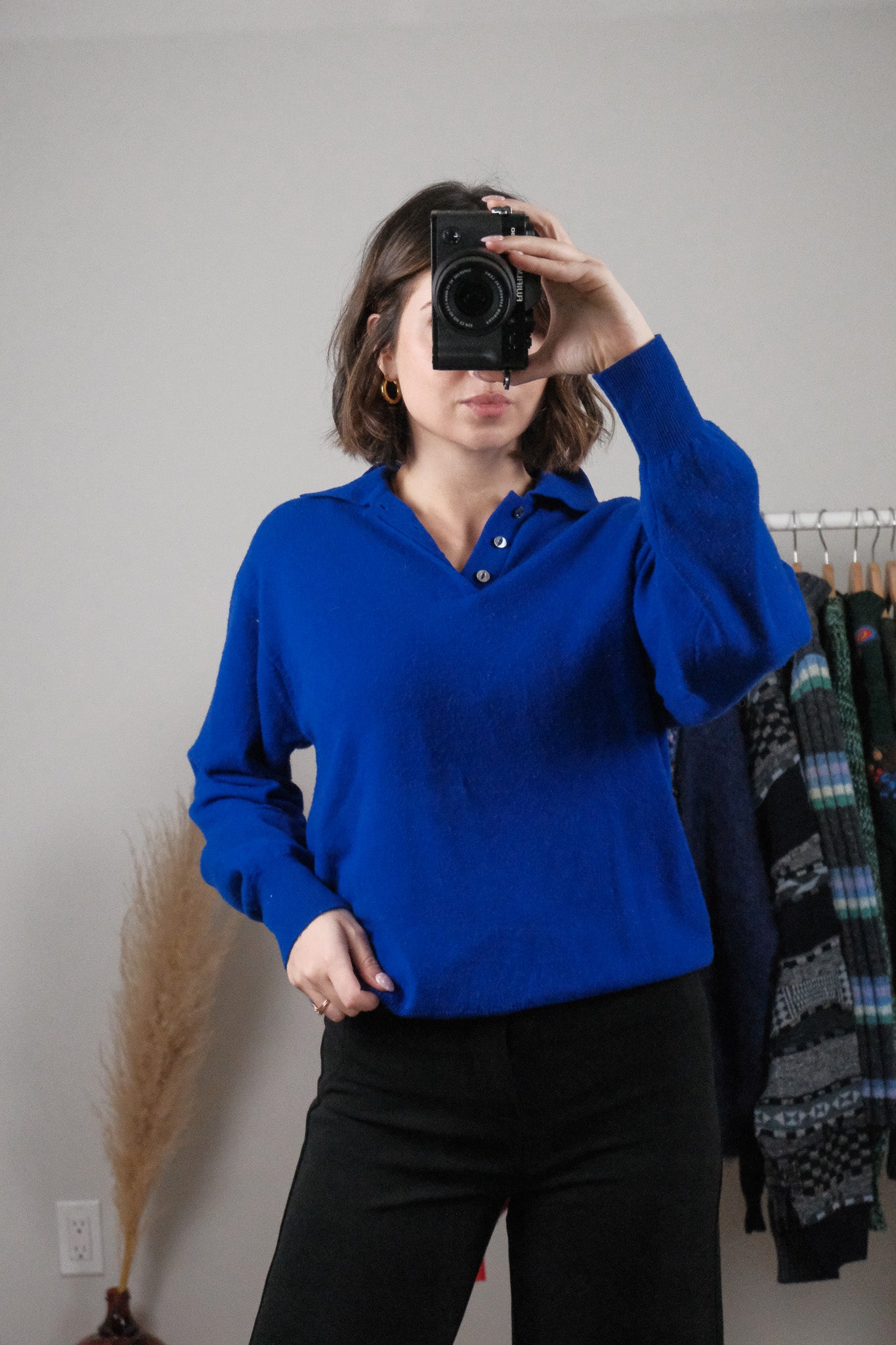 Made in Italy x Vintage x Pure Wool Collared Knit (S/M)