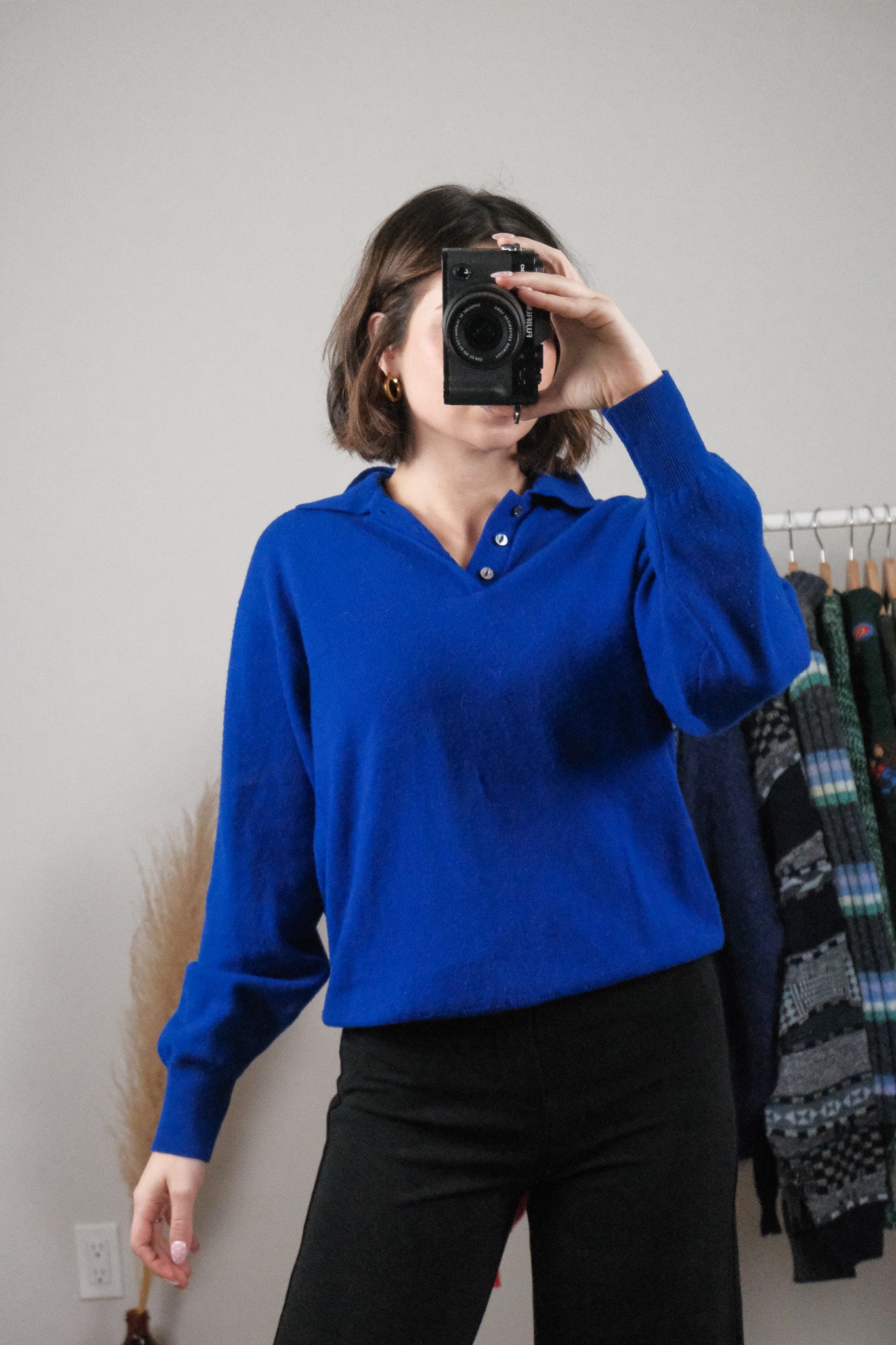 Made in Italy x Vintage x Pure Wool Collared Knit (S/M)