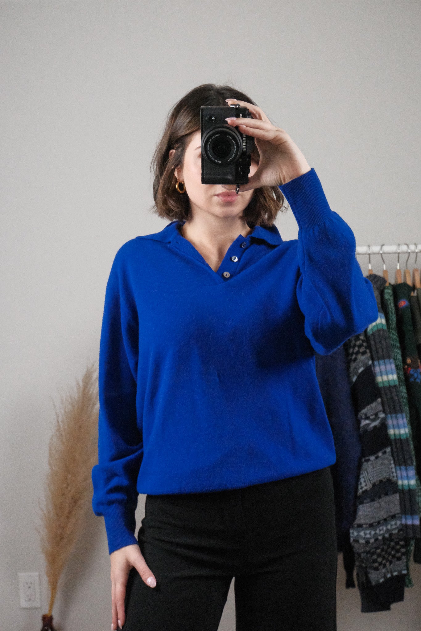 Made in Italy x Vintage x Pure Wool Collared Knit (S/M)