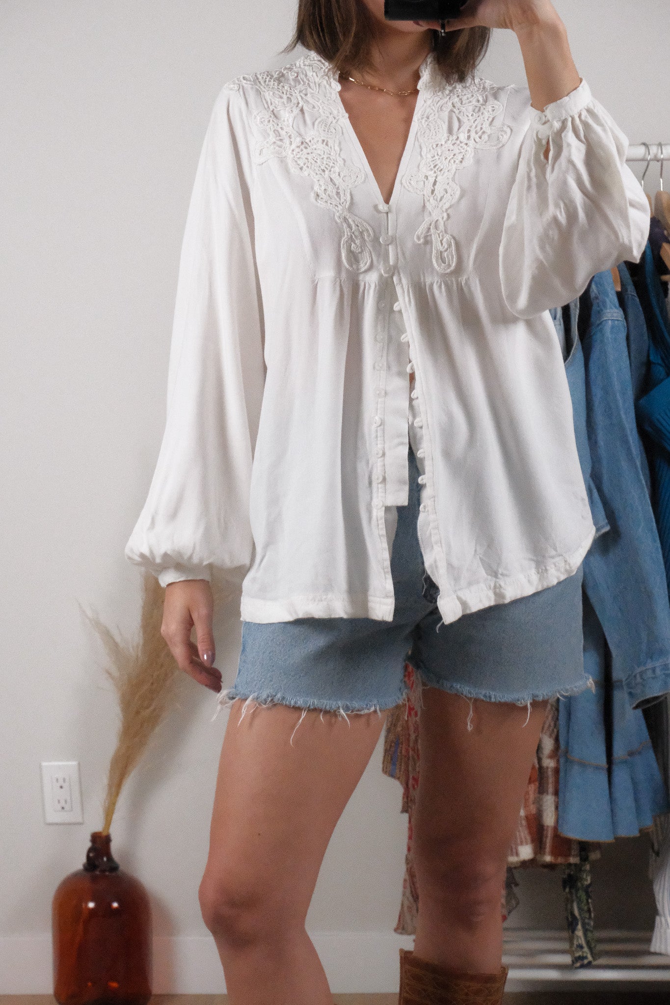 Vintage x Lace Ballon Sleeve Blouse (L/XL)