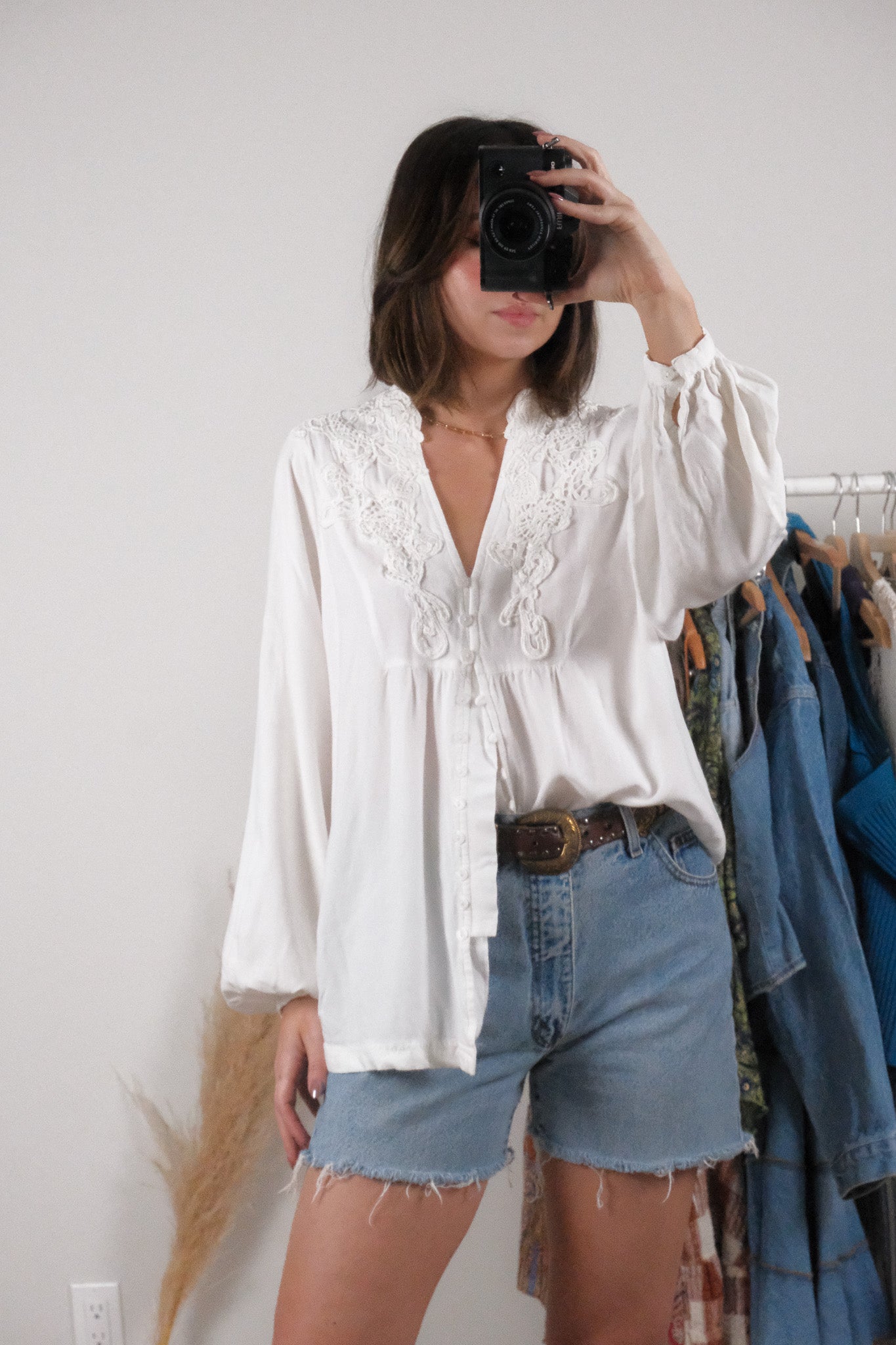 Vintage x Lace Ballon Sleeve Blouse (L/XL)