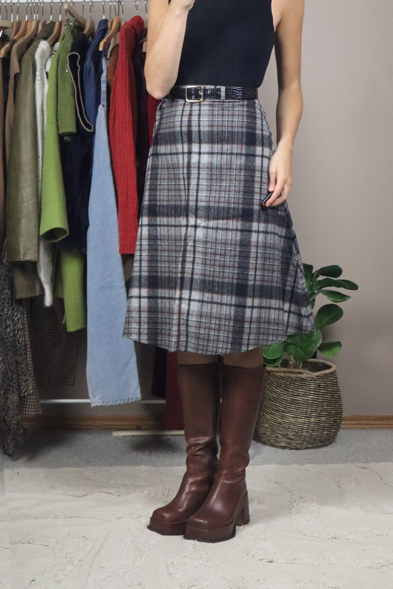 Made in Canada x Vintage x 70s Wool Blend Plaid Skirt (XS)