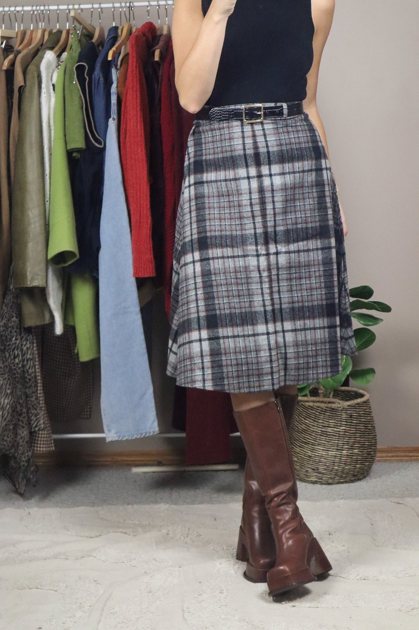 Made in Canada x Vintage x 70s Wool Blend Plaid Skirt (XS)