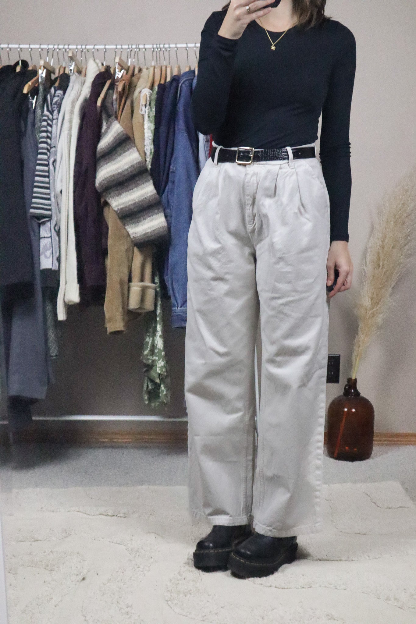 Modern x Pleated Pants (8)