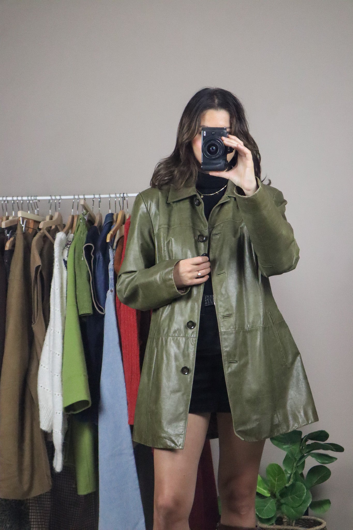 Vintage x Olive Leather Jacket (M)