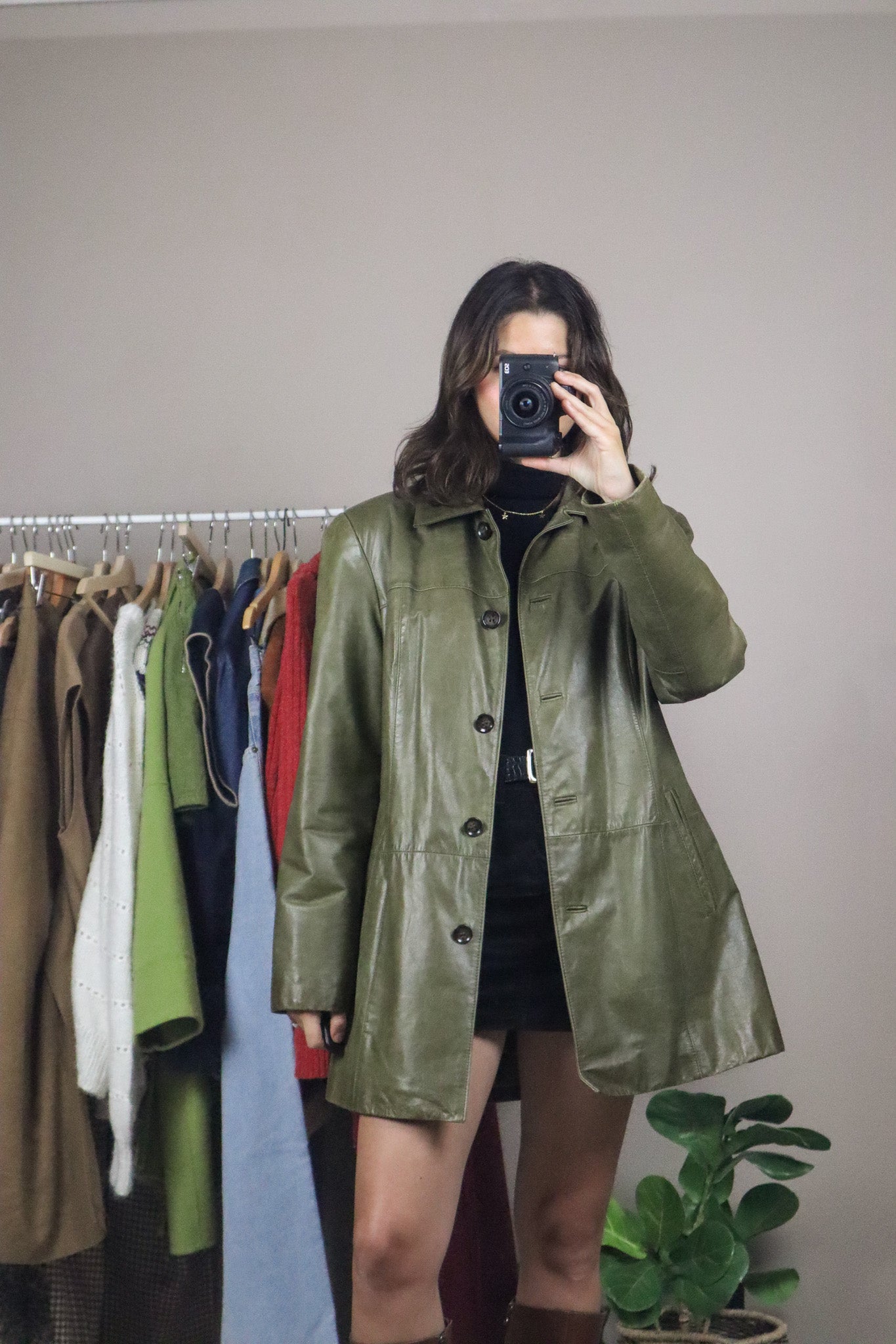Vintage x Olive Leather Jacket (M)