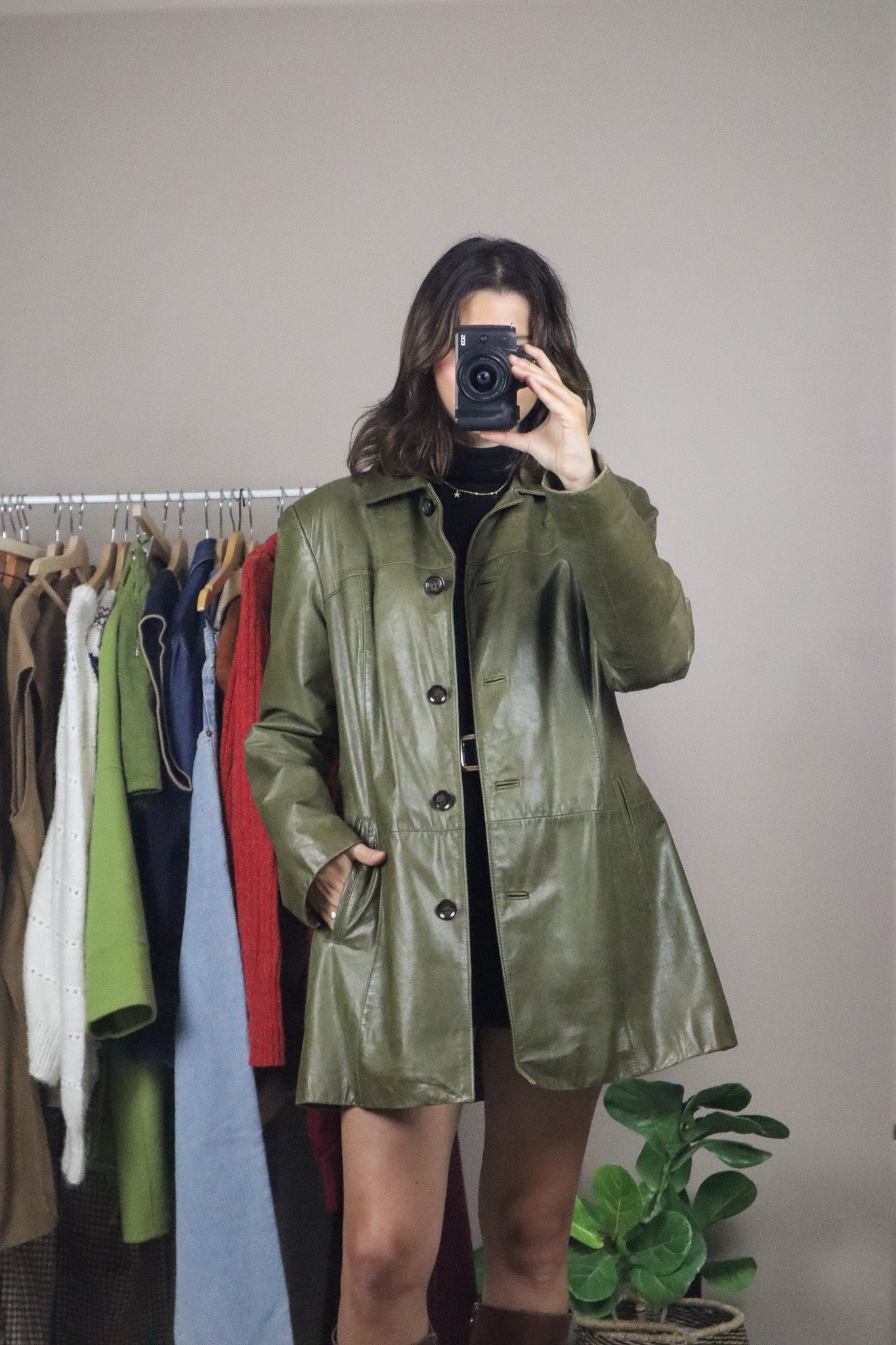 Vintage x Olive Leather Jacket (M)