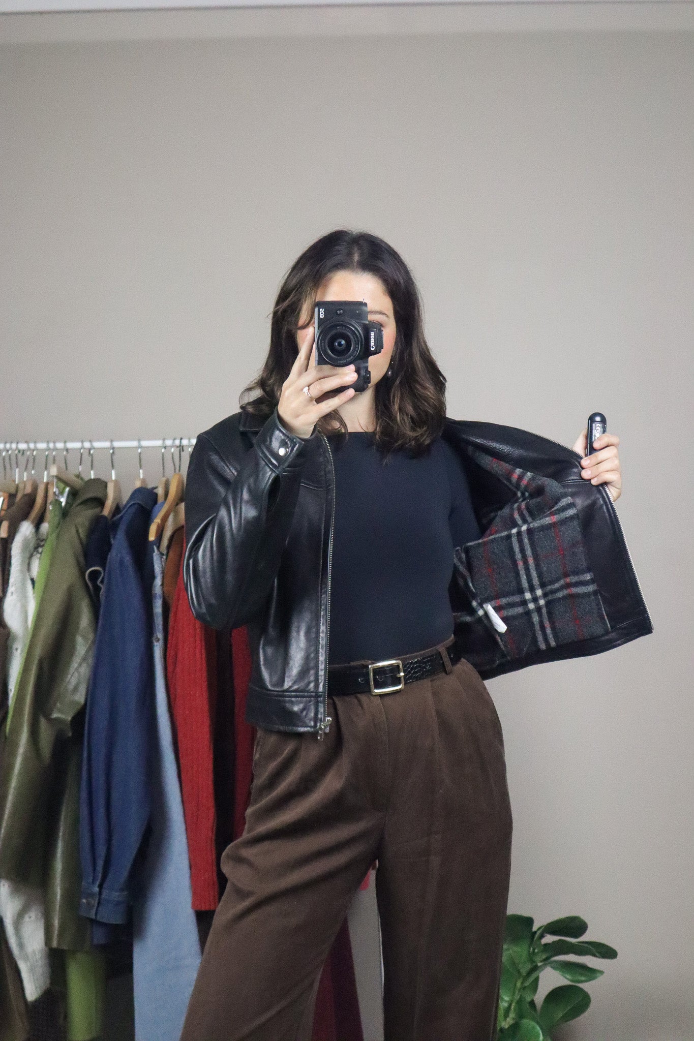 Made in Canada x Vintage x Cropped Leather Jacket (XS)