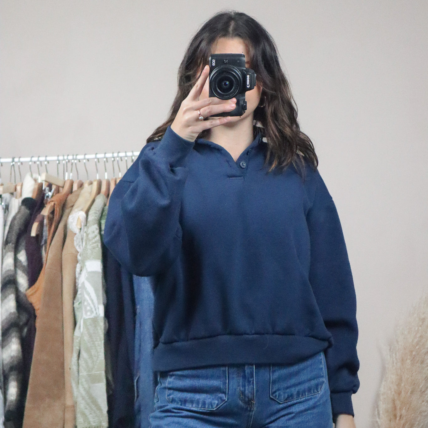 Vintage x Collared Cropped Sweatershirt (S/M)