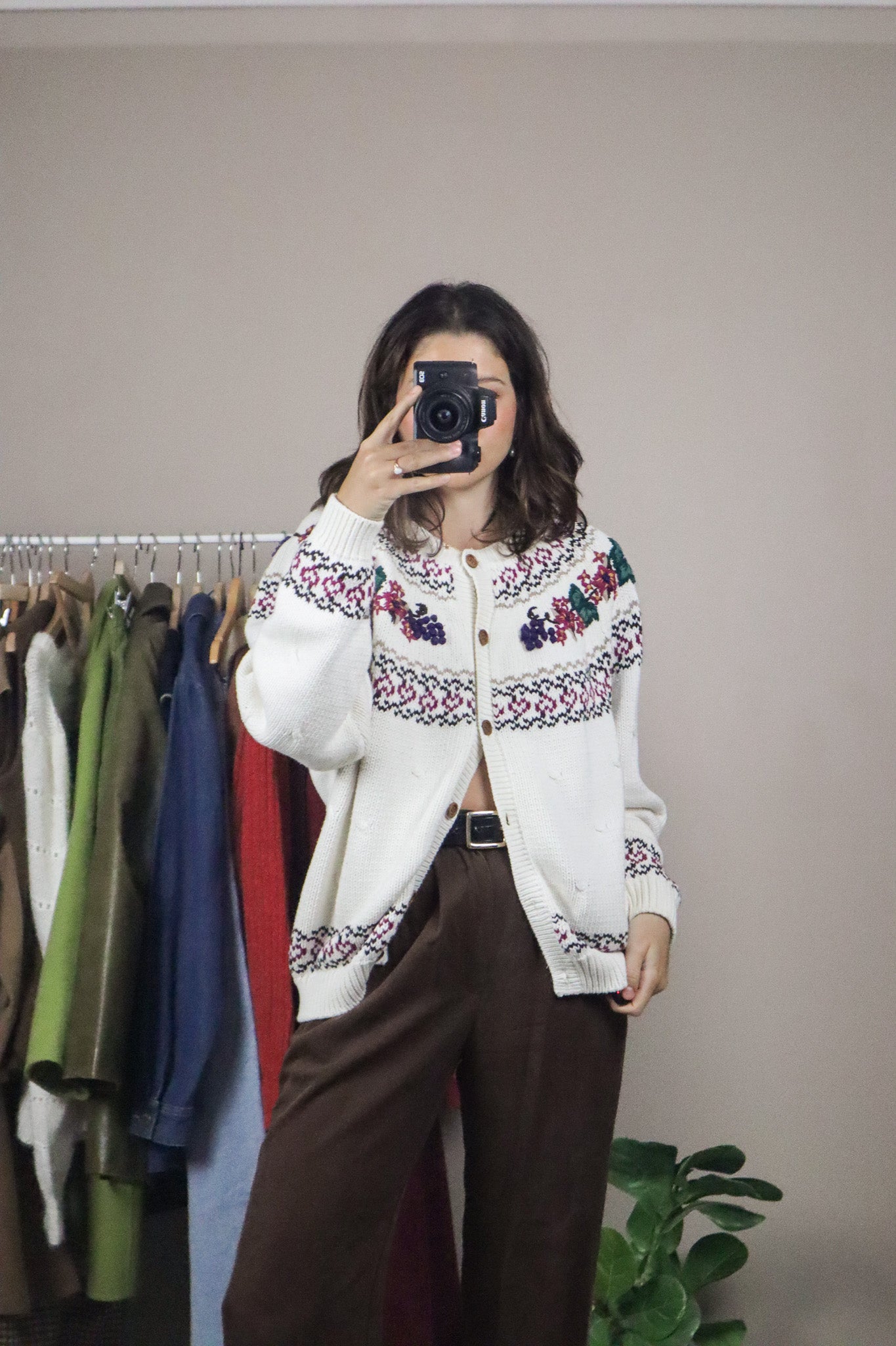 Vintage x Embroidered Cardigan (L)