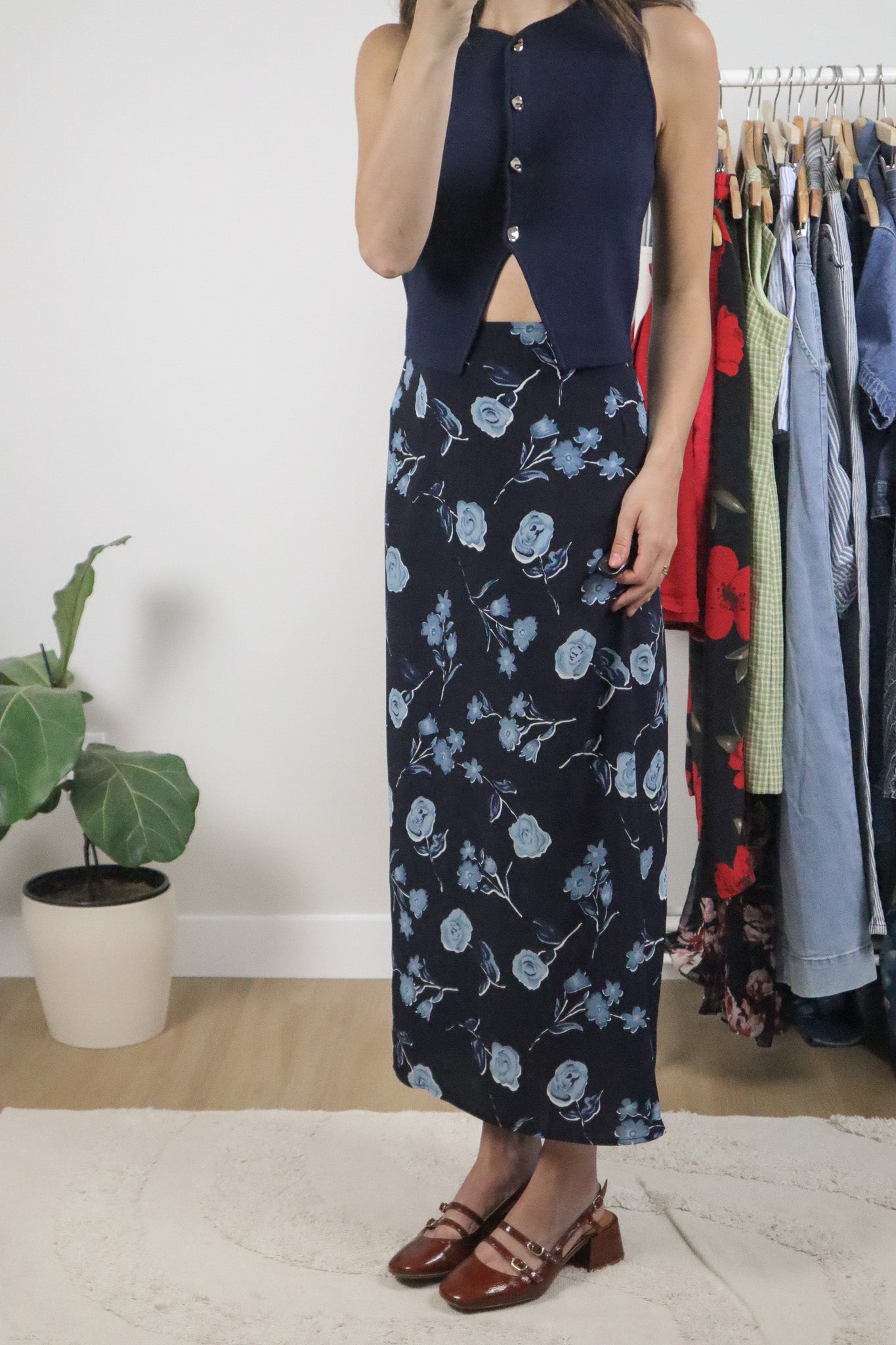 Made in Canada x Vintage x Floral Maxi Skirt (10/12)