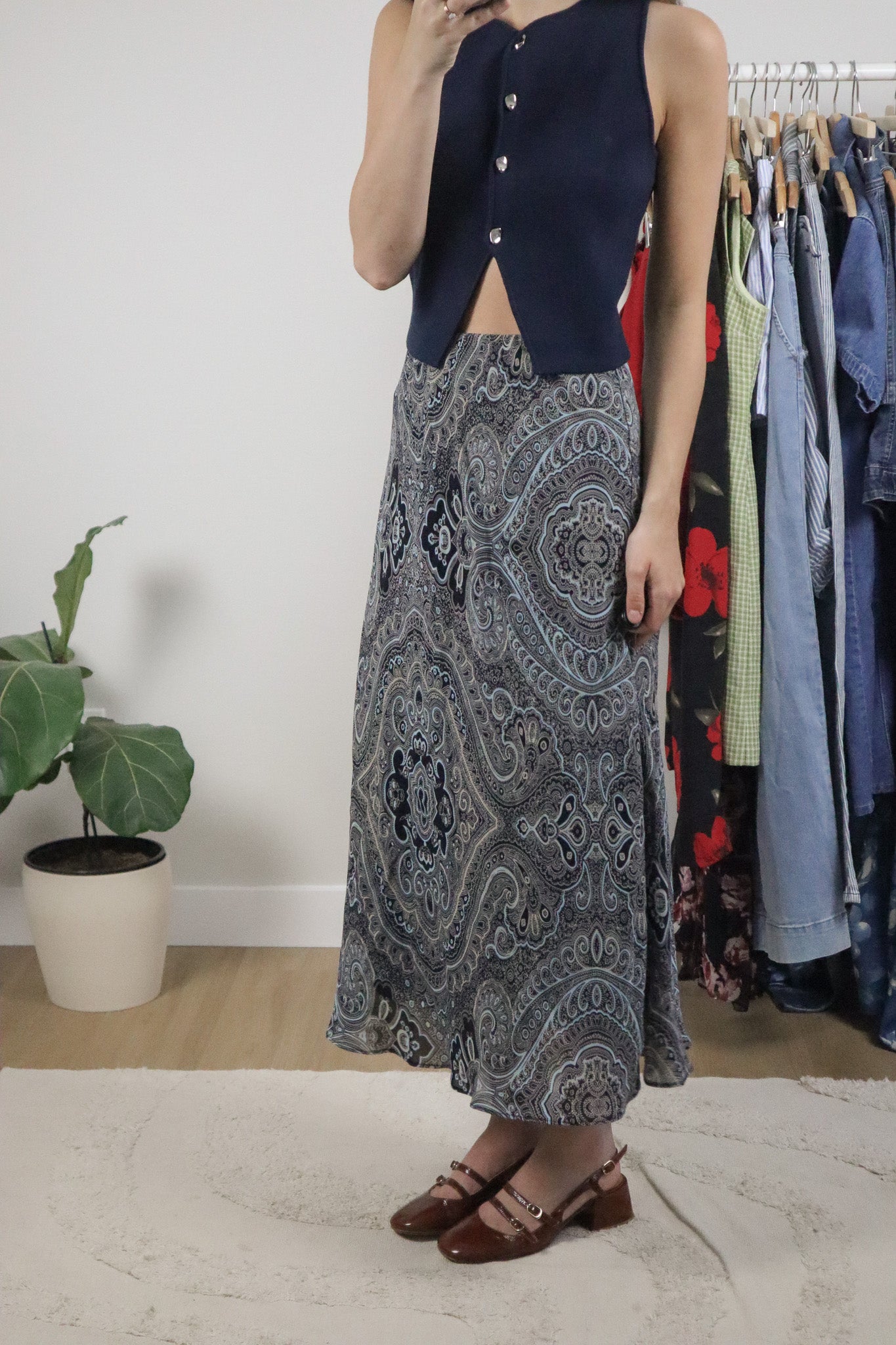 Made in Canada x Vintage x Patterned Maxi Skirt (8/10)