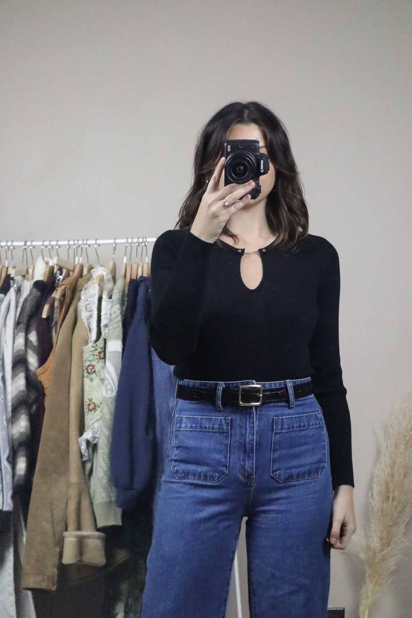 Vintage x Keyhole Long-Sleeve (S/M)