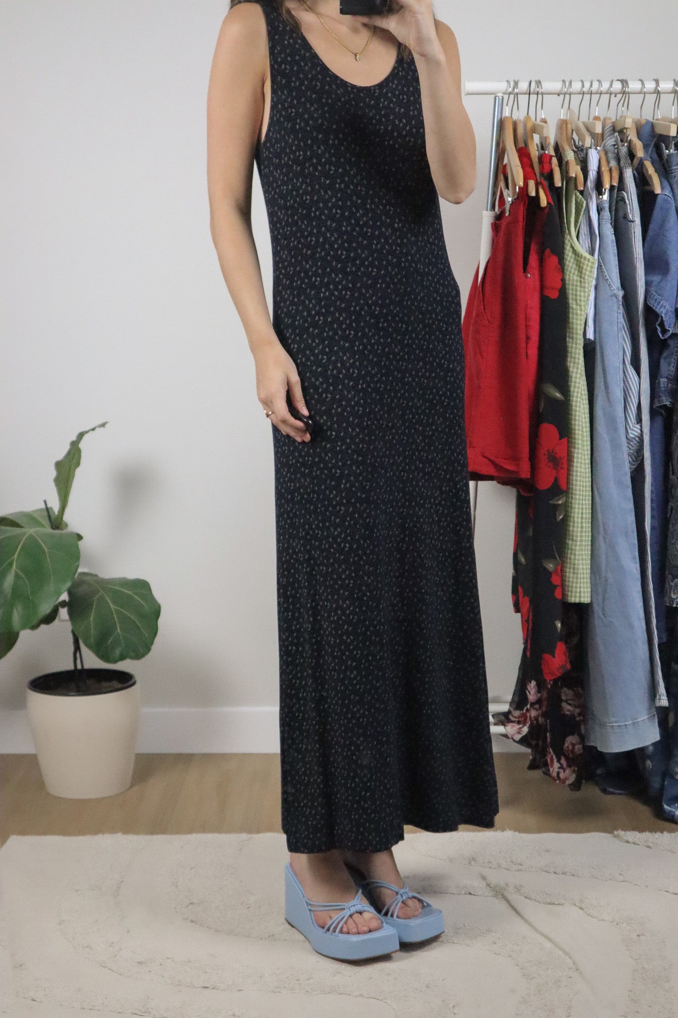 Made in Canada x Vintage x Club Monaco Floral Maxi Dress (S/M)