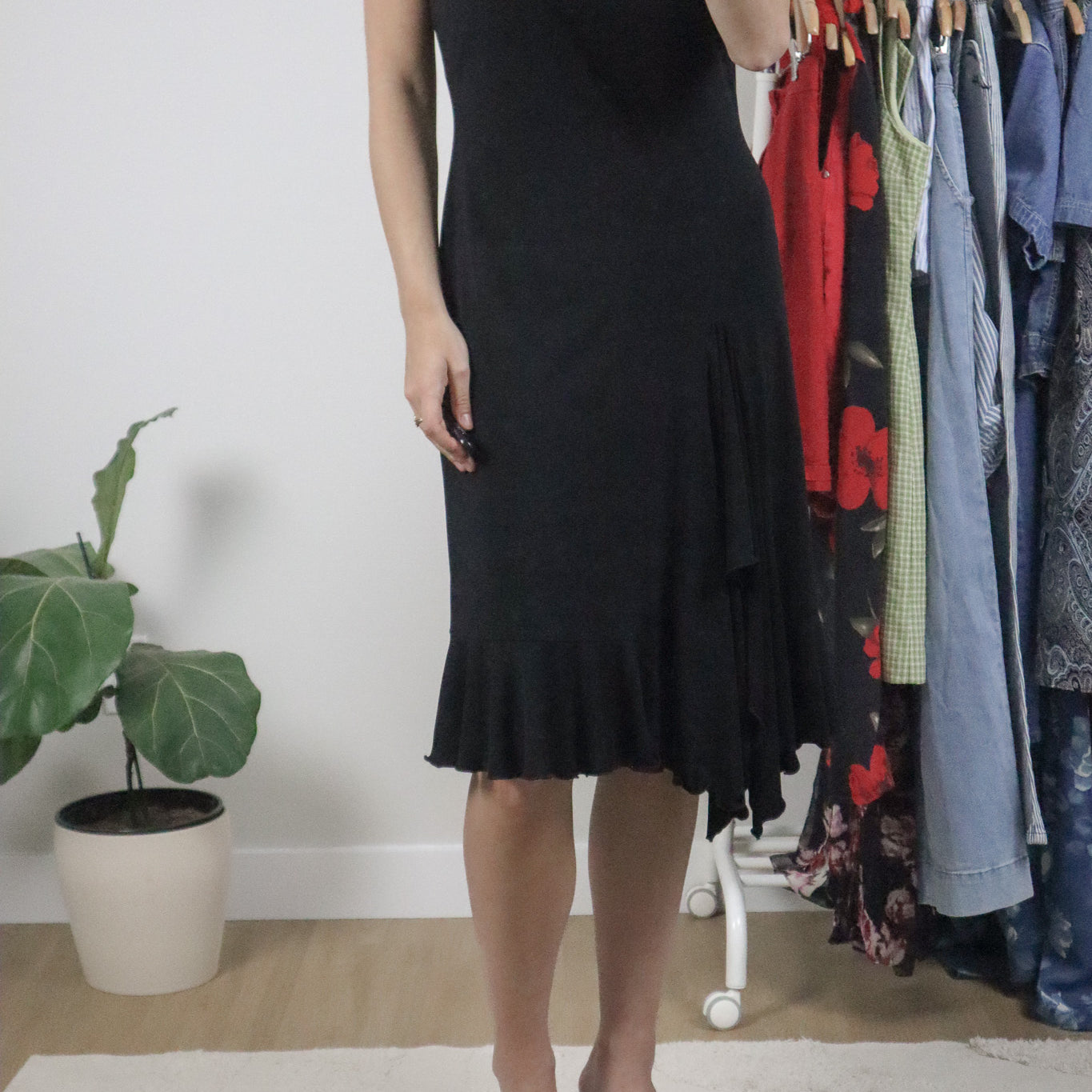 Made in Canada x Vintage x Midi Dress (8)