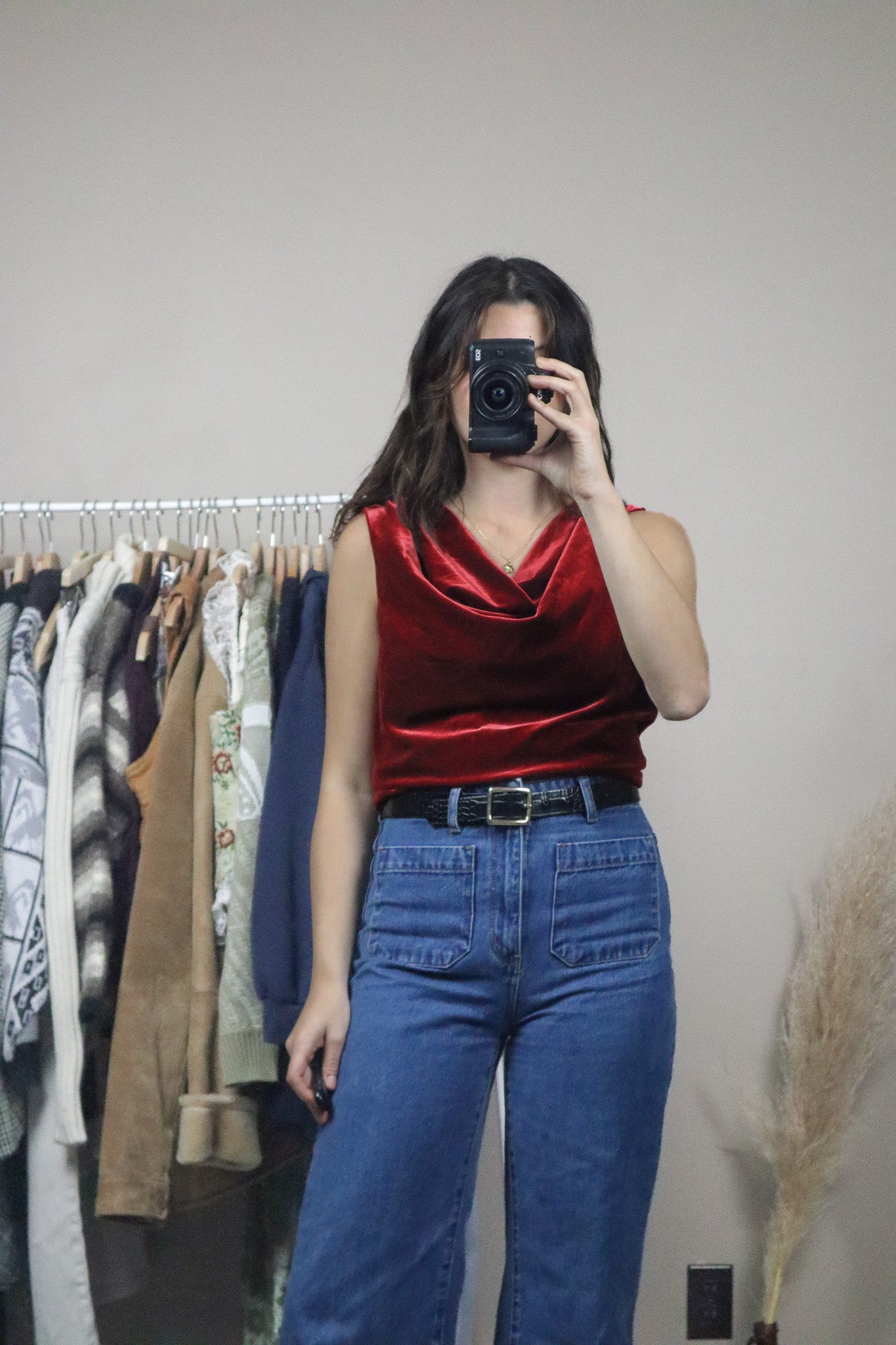 Made in Canada x Vintage x Velvet Cowl Neck (M)