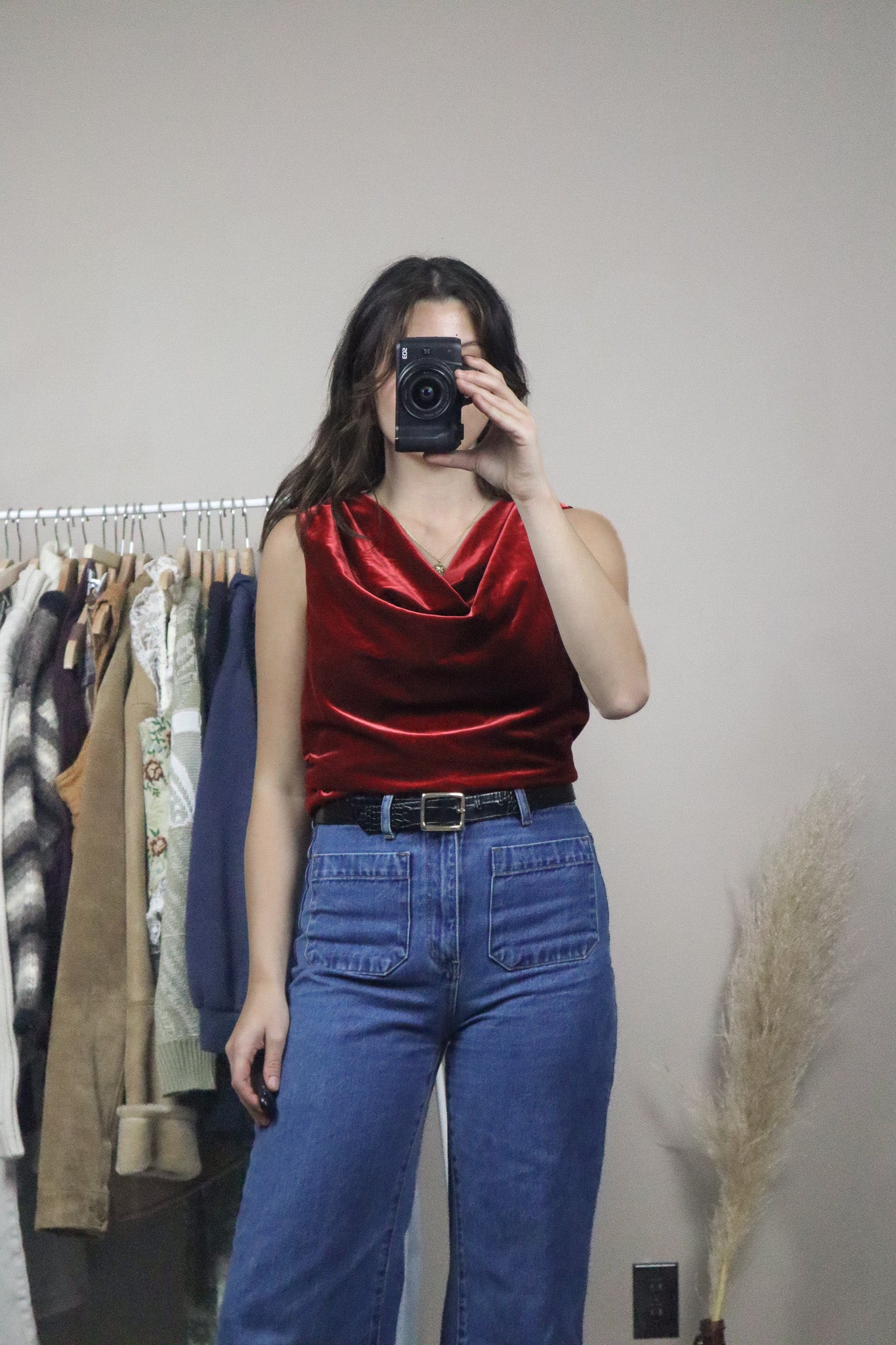 Made in Canada x Vintage x Velvet Cowl Neck (M)