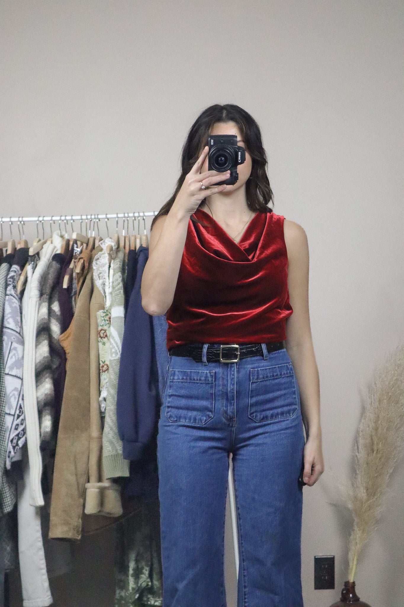 Made in Canada x Vintage x Velvet Cowl Neck (M)