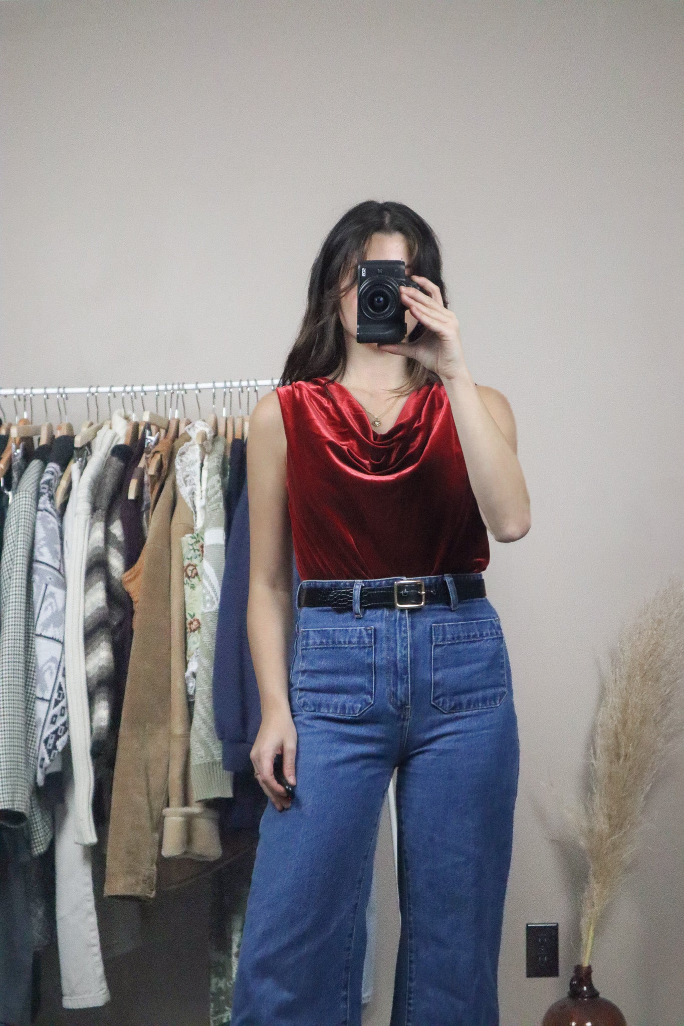 Made in Canada x Vintage x Velvet Cowl Neck (M)