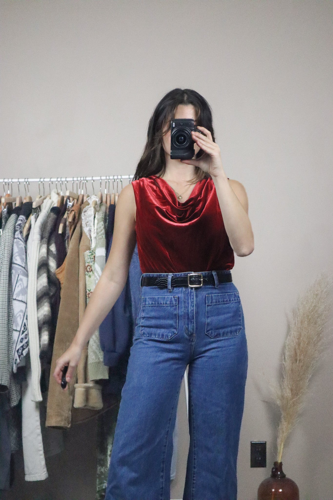 Made in Canada x Vintage x Velvet Cowl Neck (M)