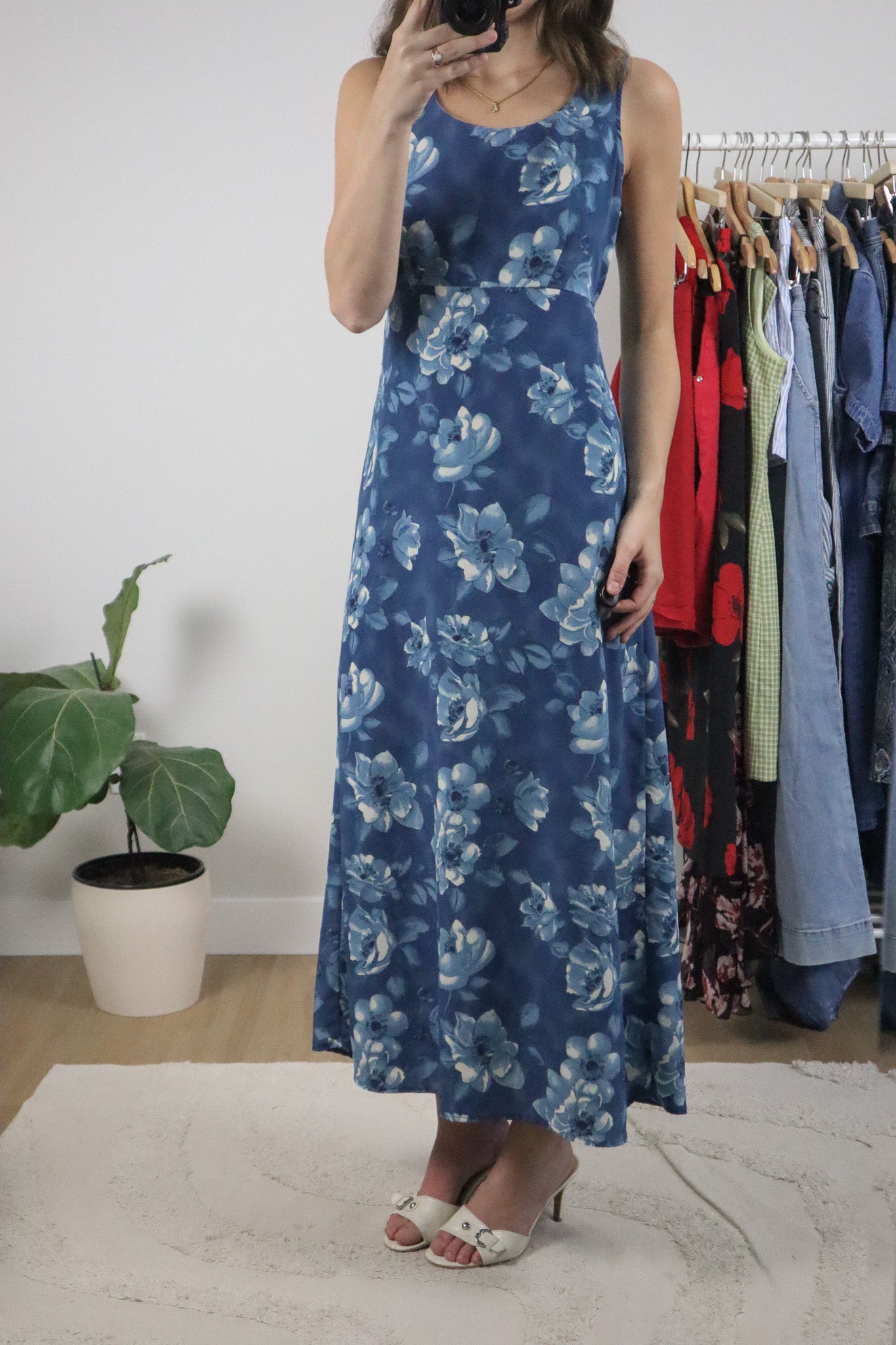 Vintage x Floral Maxi Dress (8)