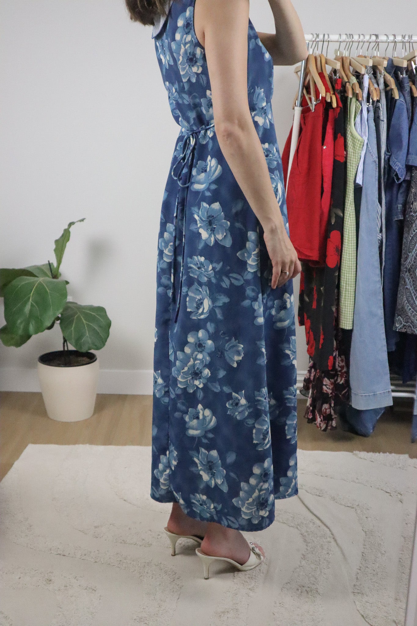 Vintage x Floral Maxi Dress (8)