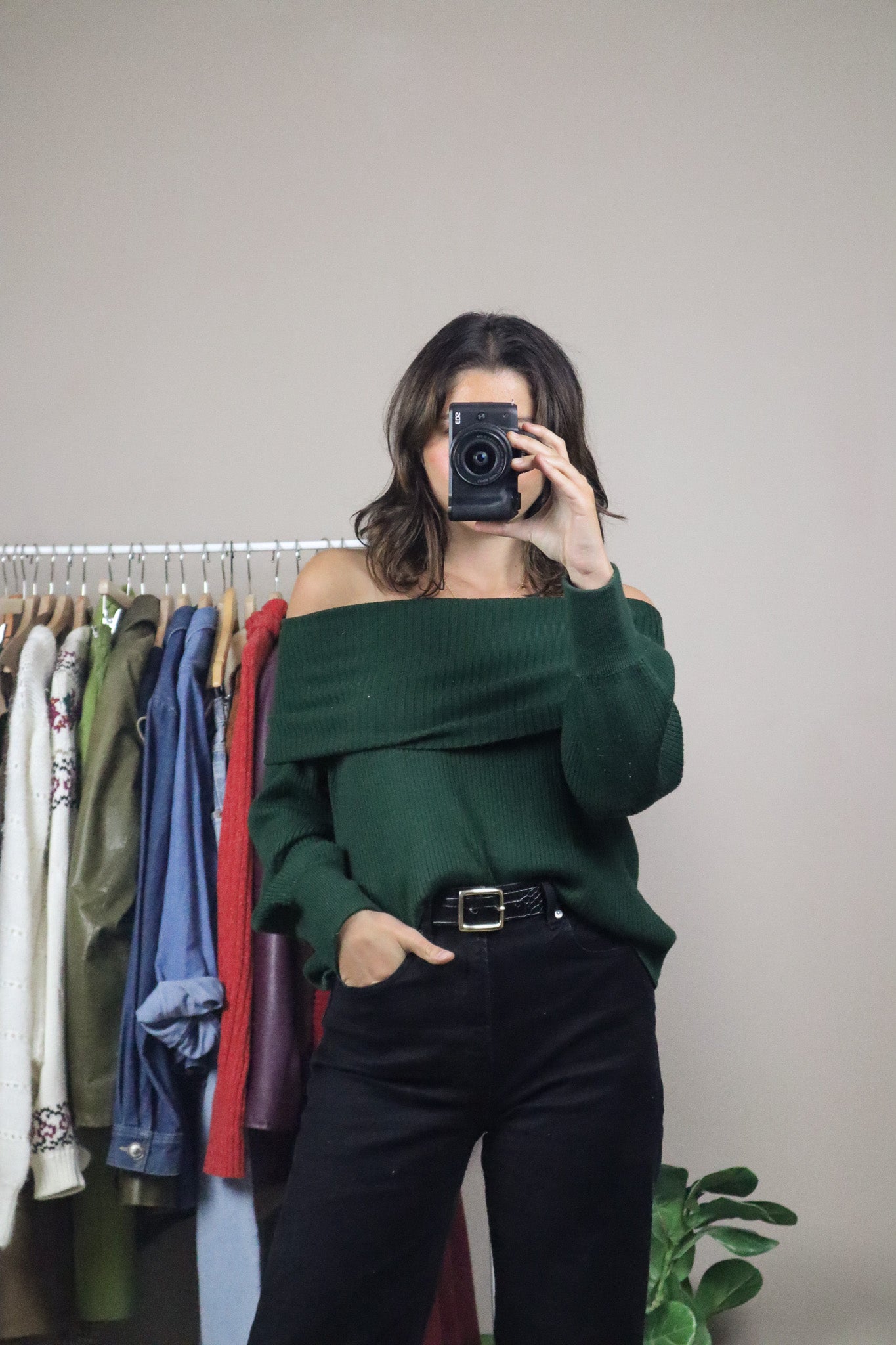 Modern x Wool Blend Off The Shoulder Long-sleeve (XS/S)