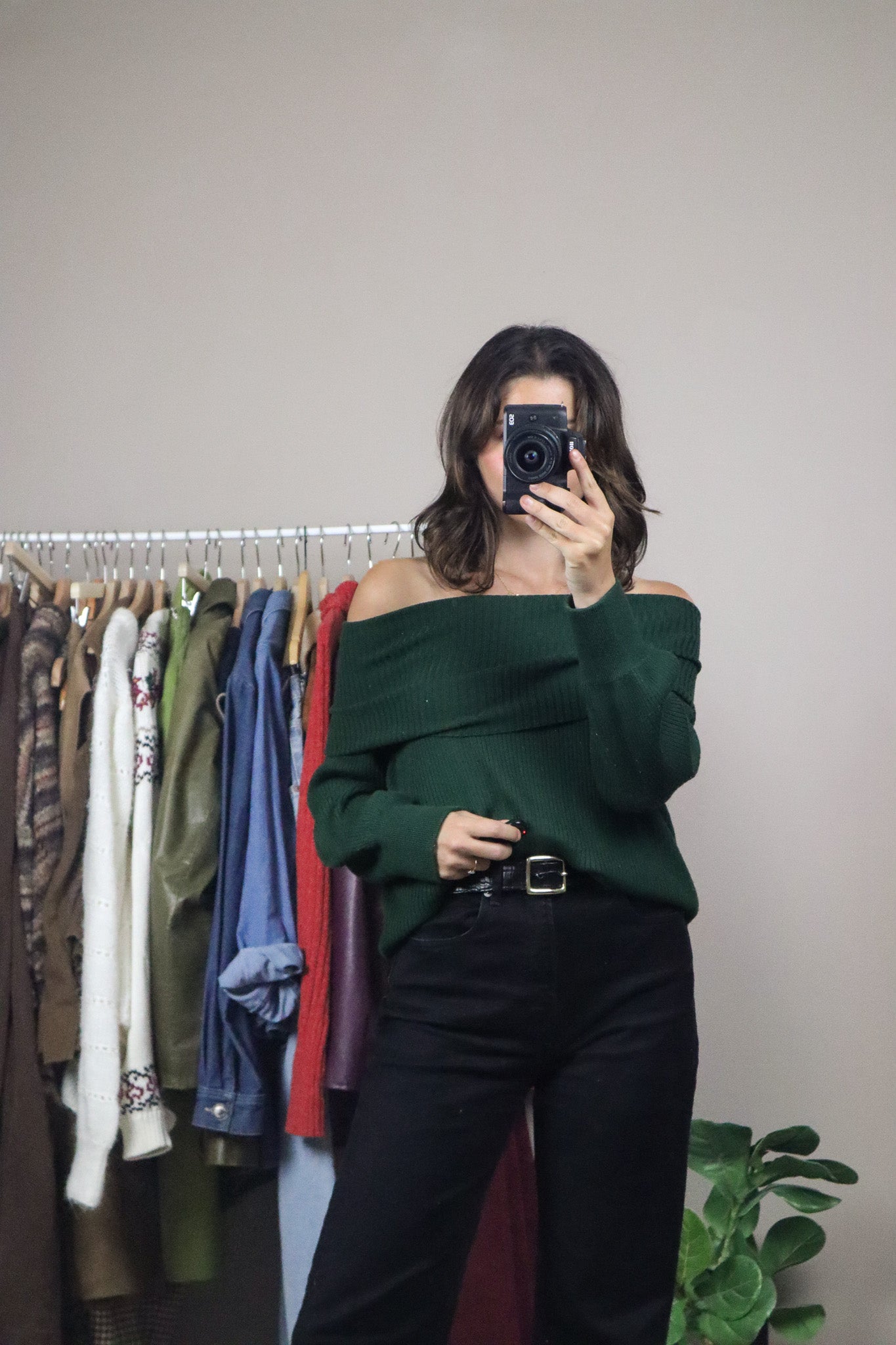 Modern x Wool Blend Off The Shoulder Long-sleeve (XS/S)