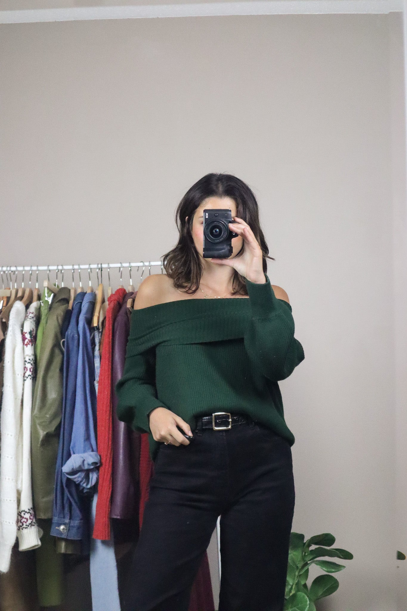 Modern x Wool Blend Off The Shoulder Long-sleeve (XS/S)