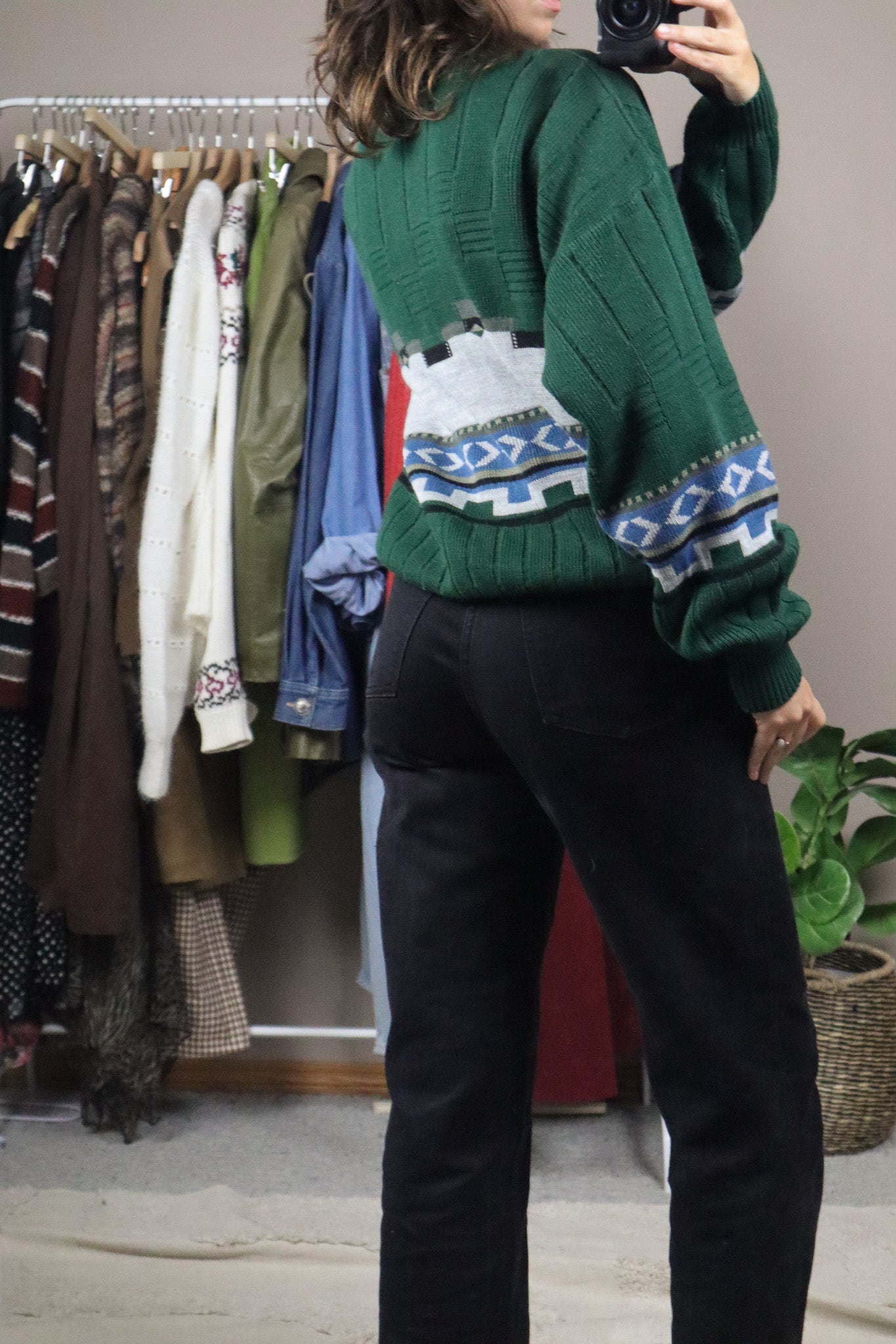Made in Bulgaria x Vintage x Patterned Knit (M)