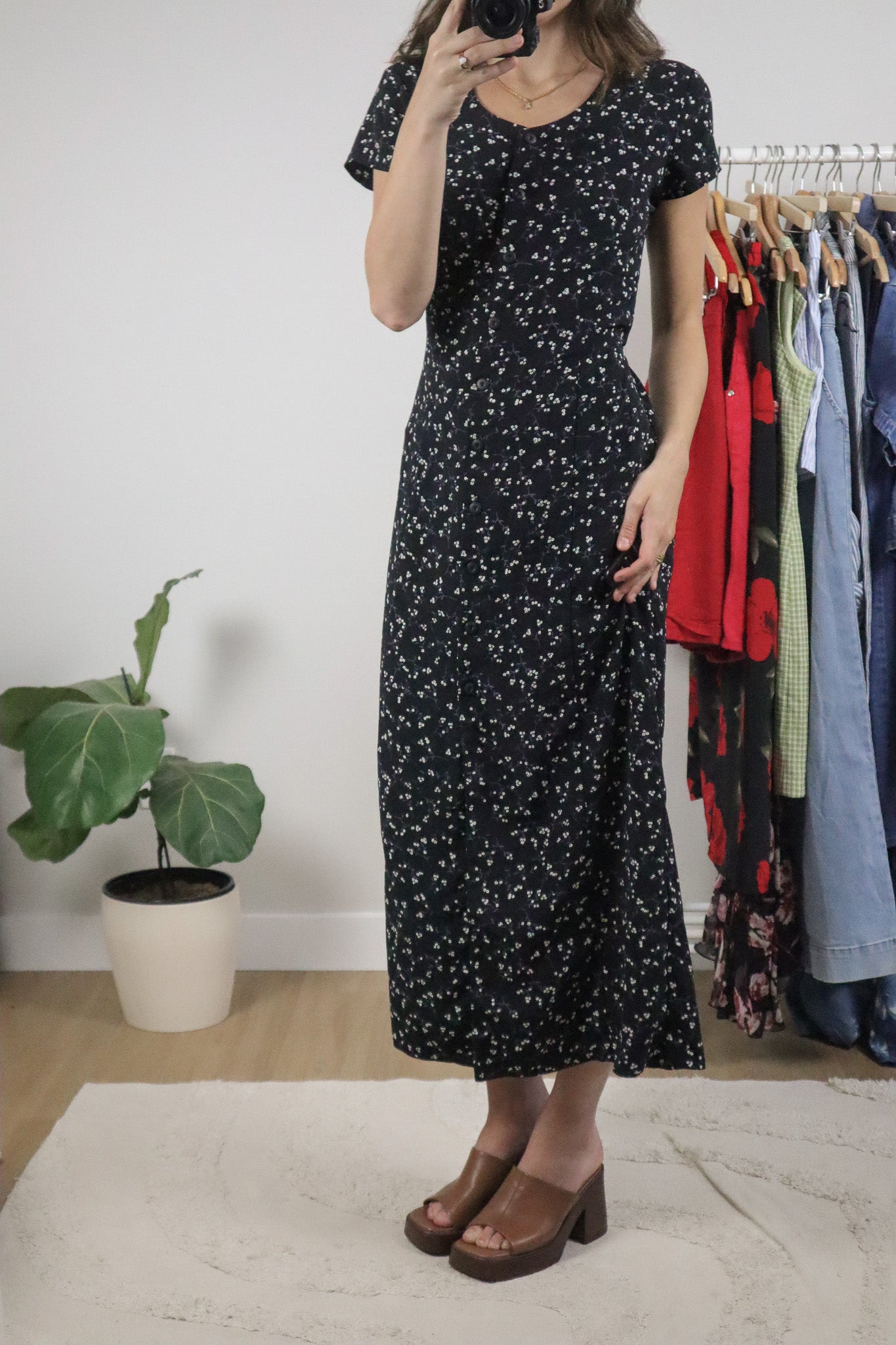 Made in Canada x Vintage x Floral Maxi Dress (6)