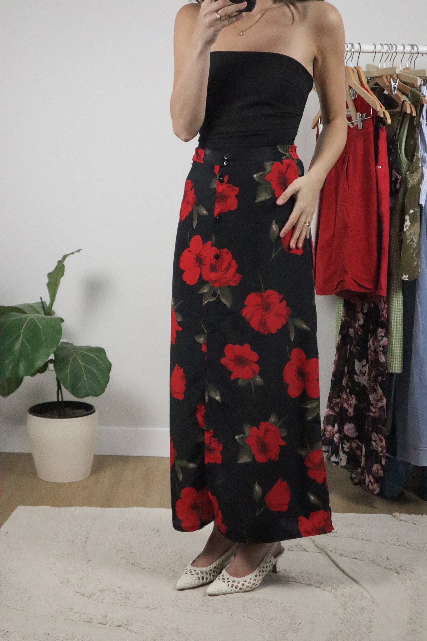 Vintage x Flower Button Maxi Skirt (L)