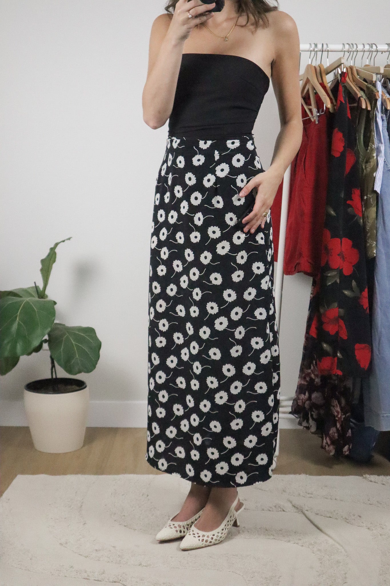 Made in Canada x Vintage x Flower Maxi Skirt (10)