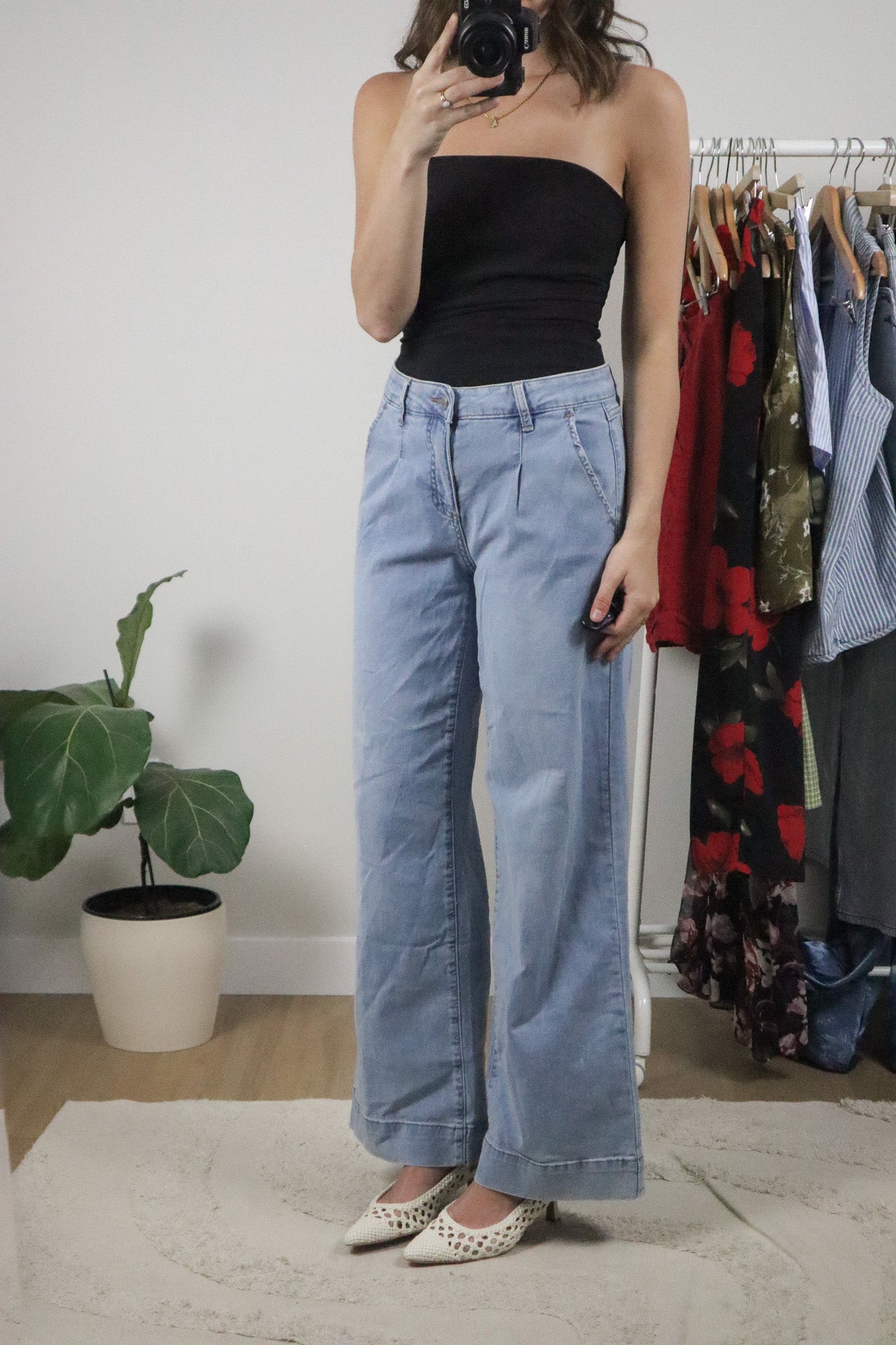 Vintage x Wide Leg Pleated Jeans (6)