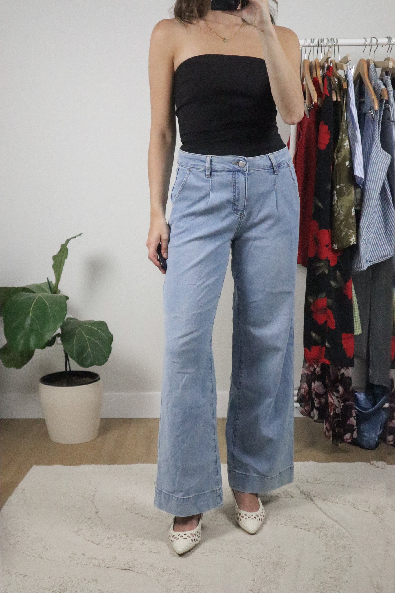 Vintage x Wide Leg Pleated Jeans (6)
