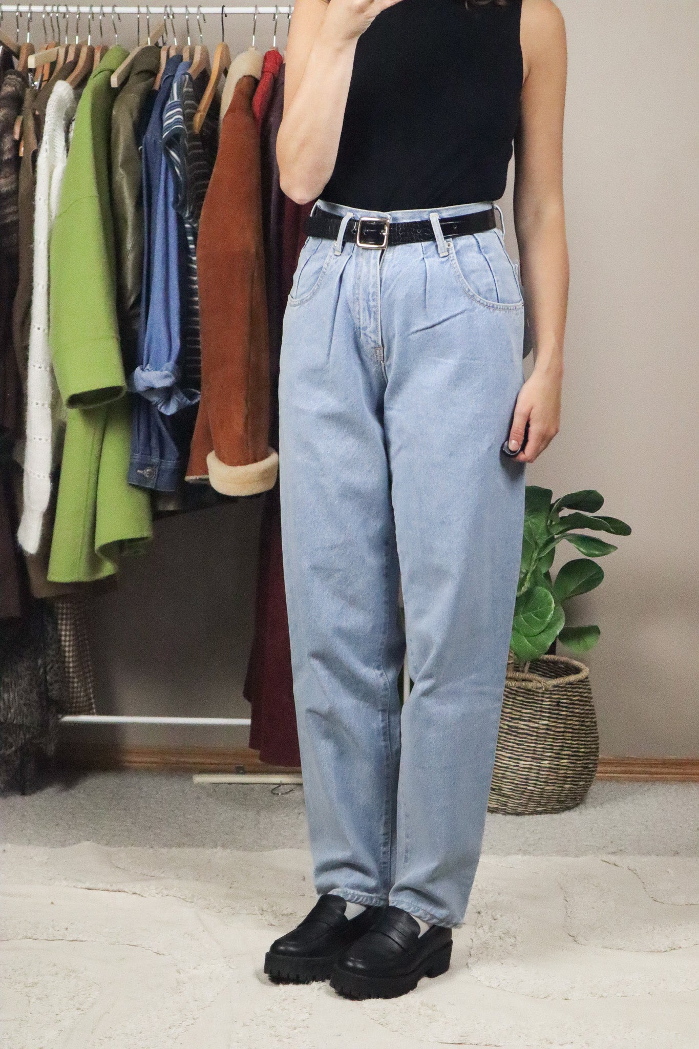 Deadstock x Vintage x Pleated Jeans (2)
