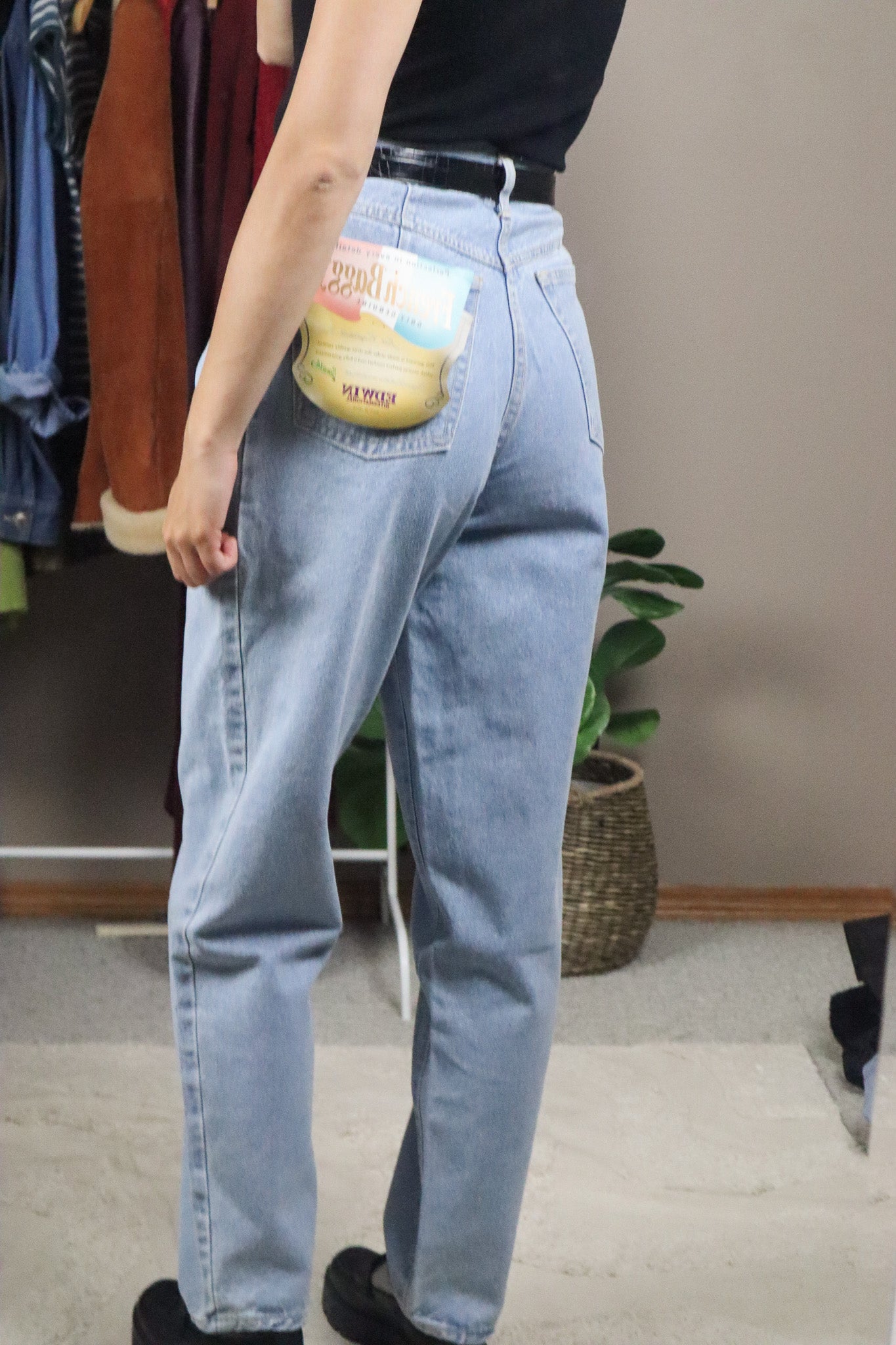 Deadstock x Vintage x Pleated Jeans (2)