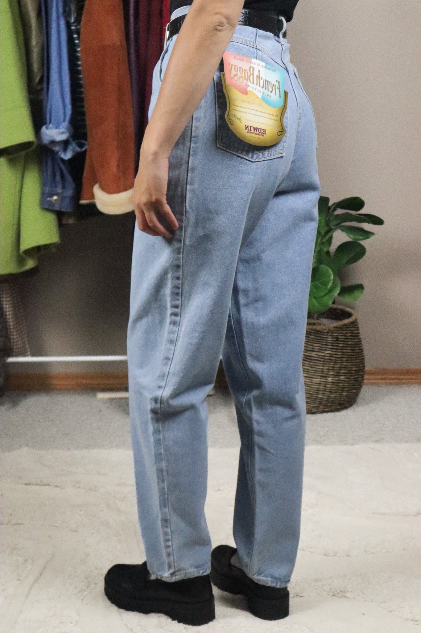Deadstock x Vintage x Pleated Jeans (2)