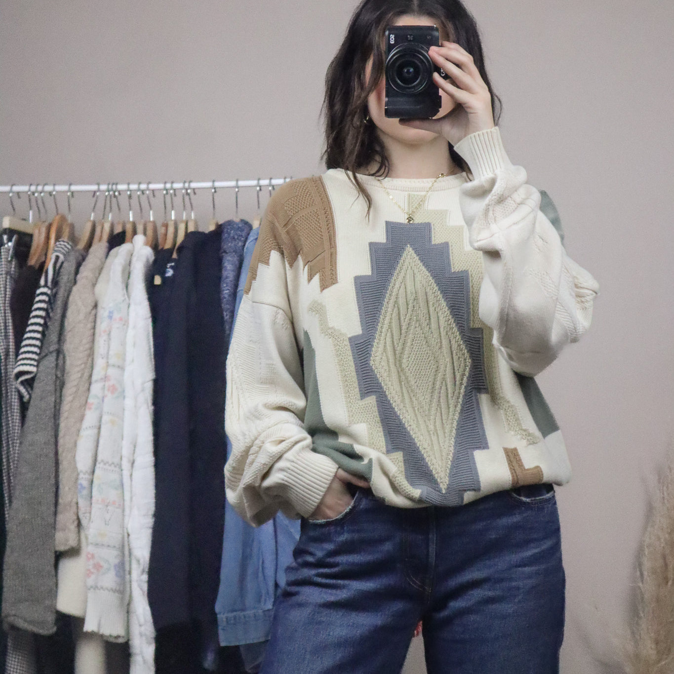 Made in Canada x Vintage x Textured Knit (M/L)