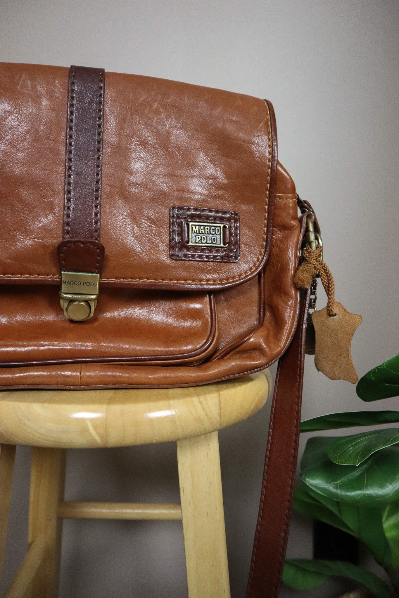Made in Italy x Vintage x Leather Messenger Bag