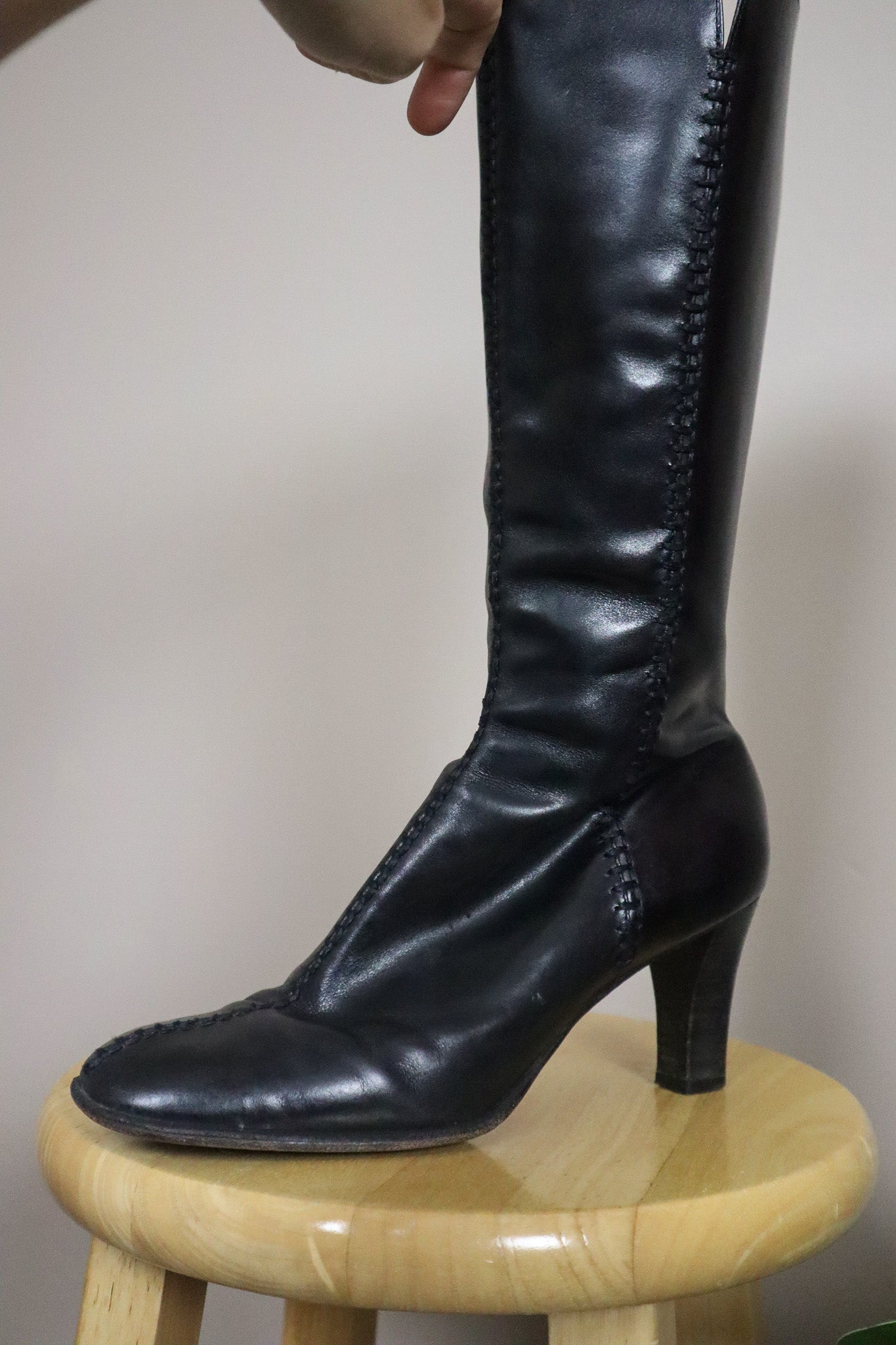 Vintage x Leather Stitched Boots (7.5/8)