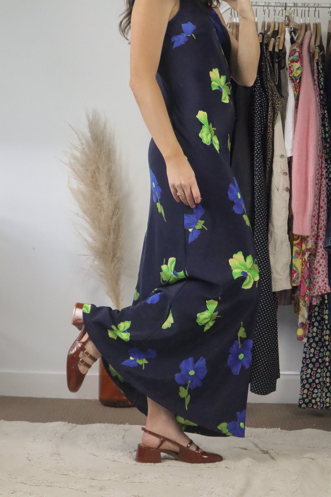 Vintage x Floral Maxi Dress (4/6)