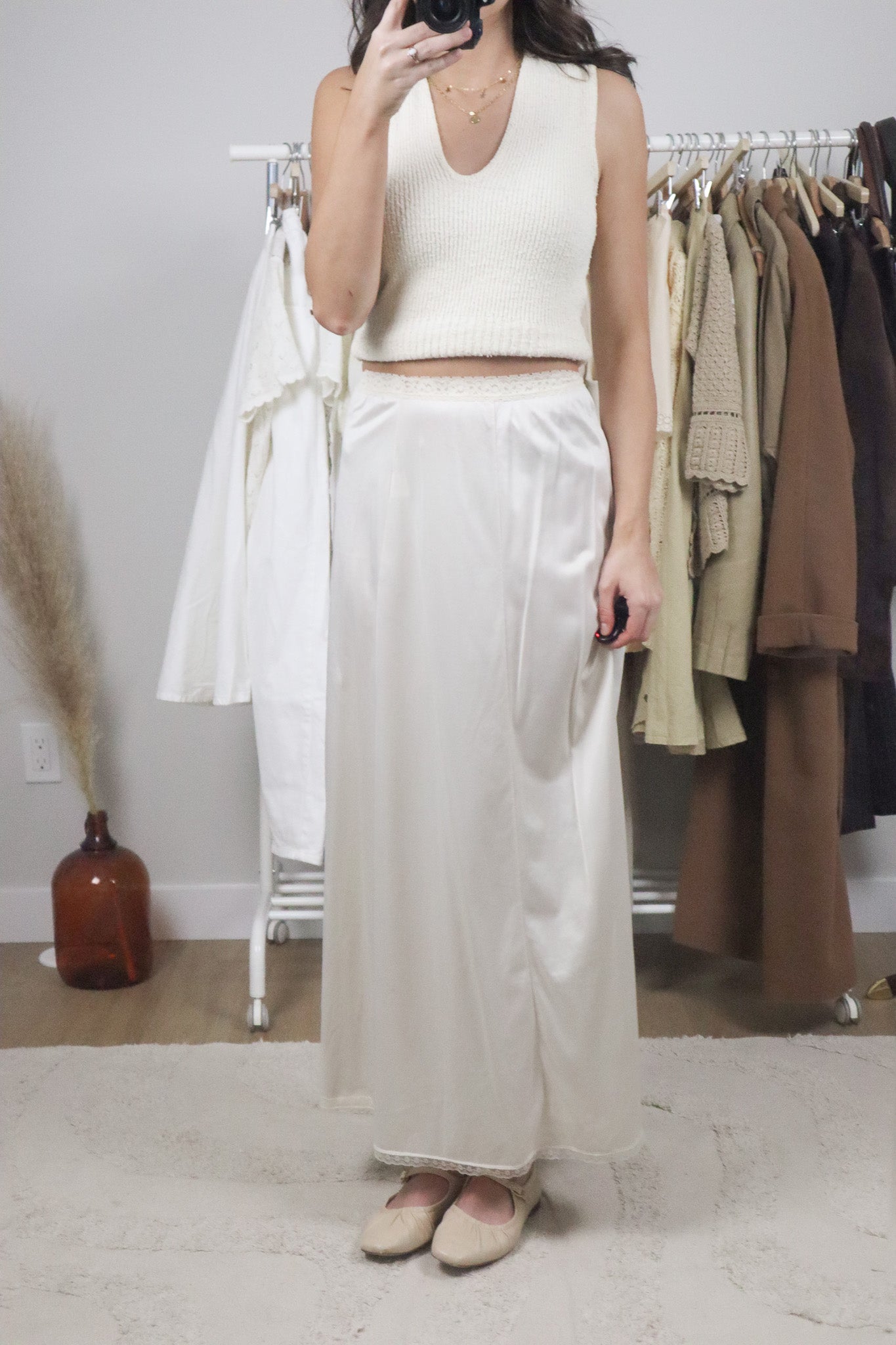 Made in Canada x Vintage x Lace Maxi Slip (S)