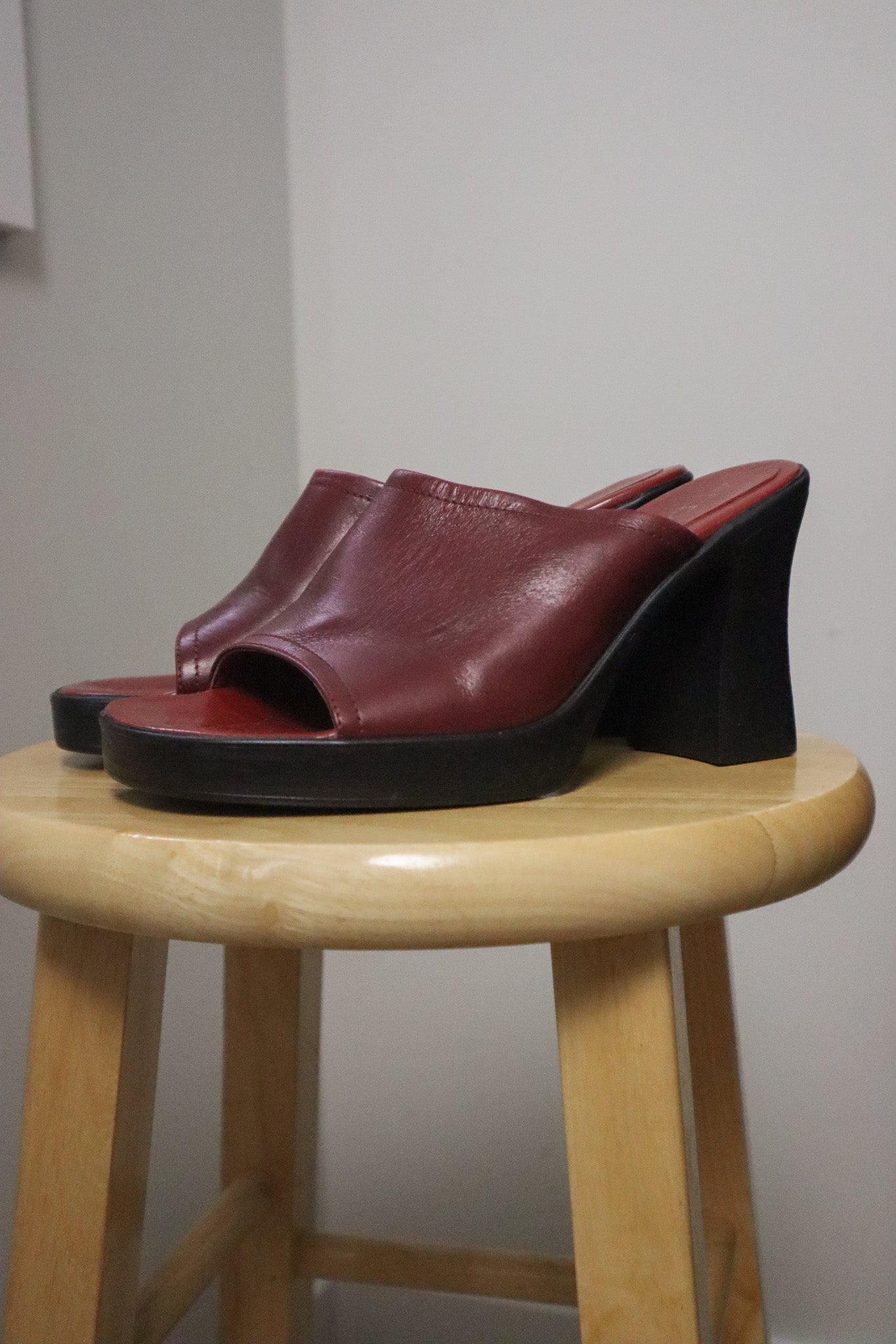 Made in Italy x Vintage x Aldo Leather Heels (6.5)