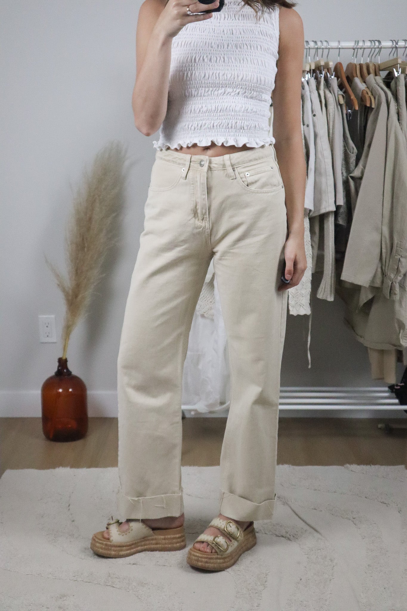 Modern x Cuffed Straight Leg Jeans (2/4)