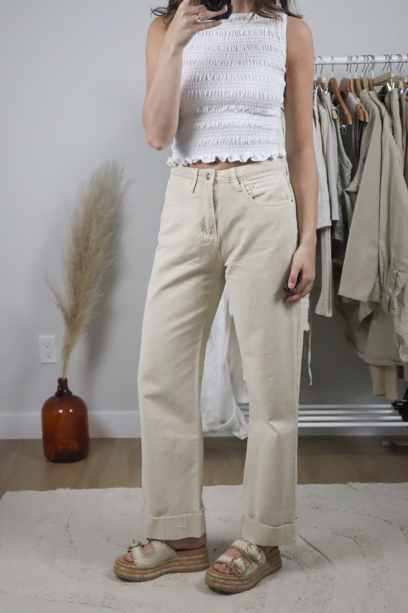 Modern x Cuffed Straight Leg Jeans (2/4)